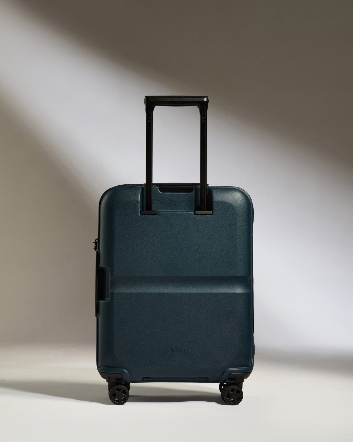 Antler Luggage - Cabin Suitcase in Indigo Blue - Single Stripe - Hard Suitcase Cabin Suitcase in Navy - Single Stripe | Cabin Bag & Hard Luggage