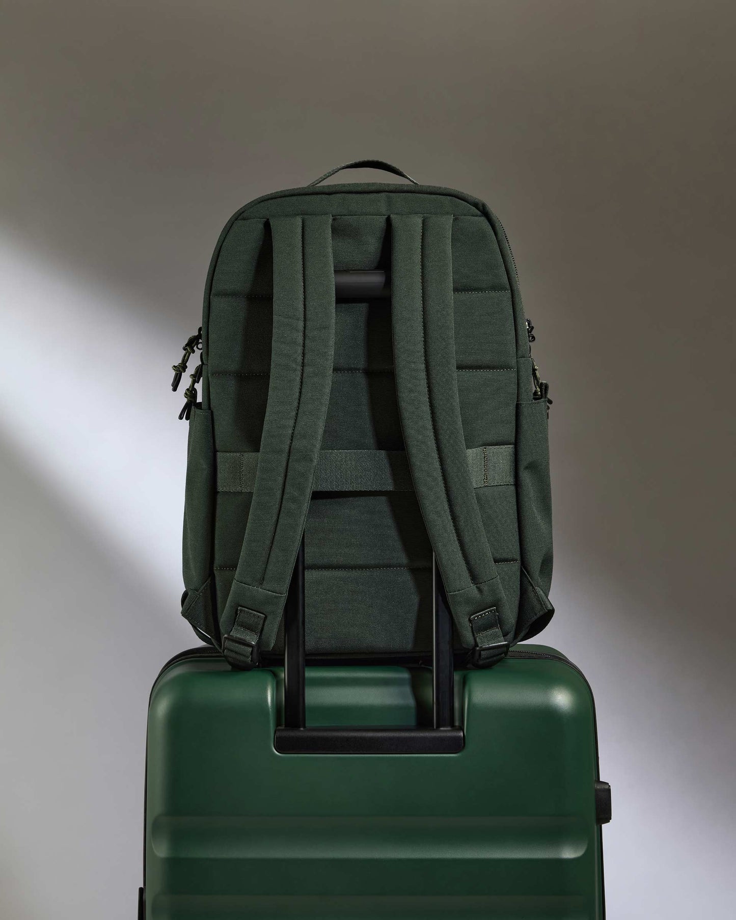 Antler Luggage - Discovery Light Backpack in Dark Forest Green - Backpack Discovery Light Backpack in Dark Forest Green | Rucksacks & Travel Bags