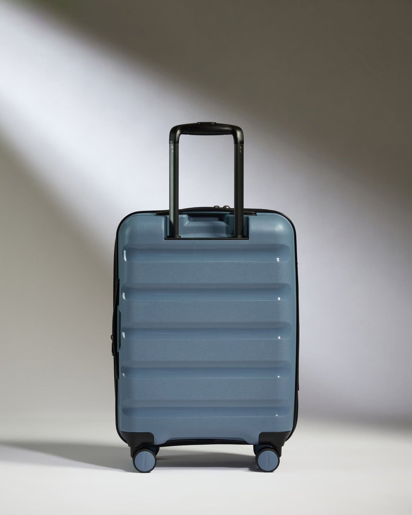 Antler Luggage - Expandable Cabin Suitcase in Light Blue - Logo Stripe - Hard Suitcase - Expander Cabin Expandable Cabin Suitcase Light Blue - Logo Stripe | Lightweight Hard Shell Luggage