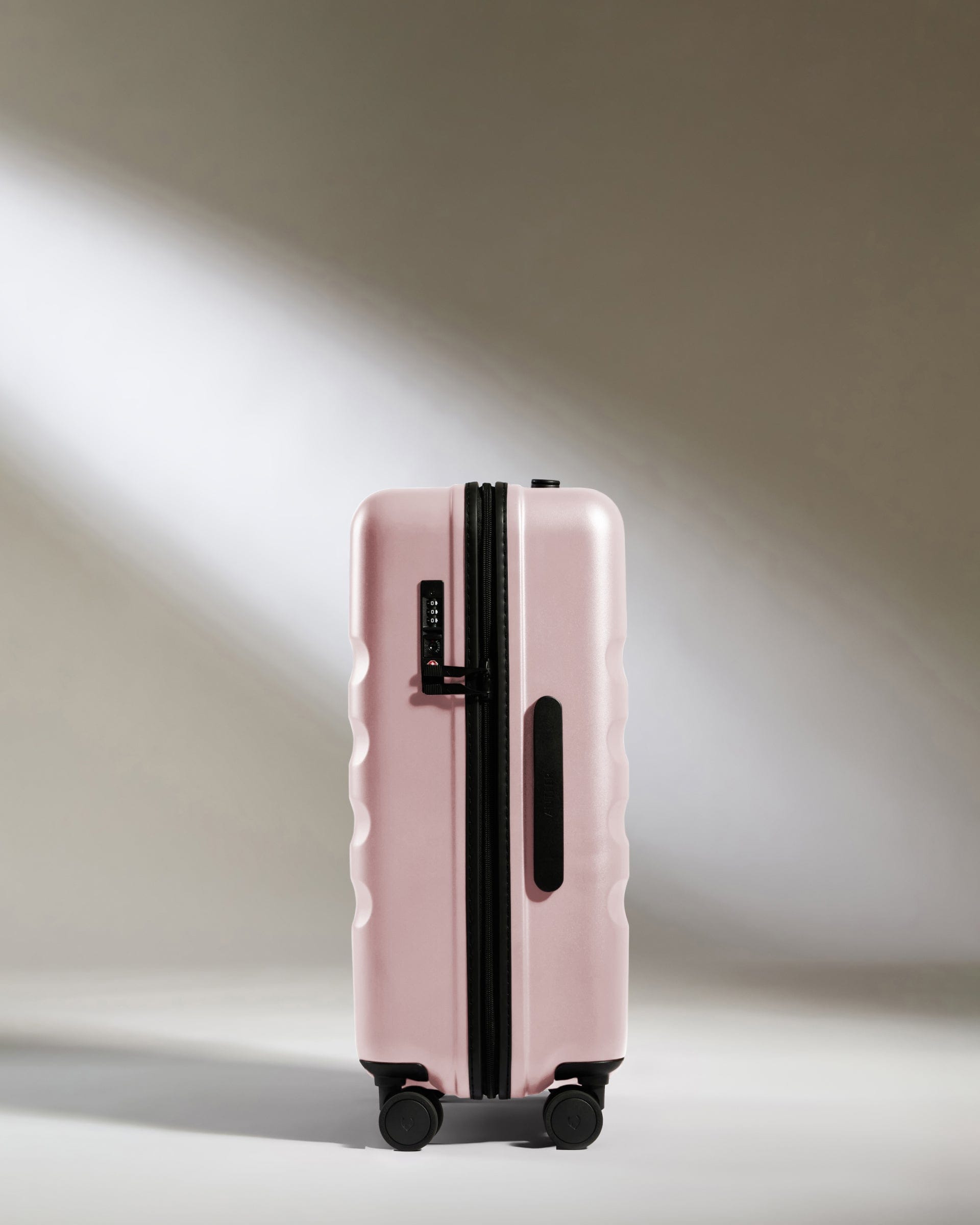 Antler Luggage -  Icon Stripe Biggest Cabin in Moorland Pink - Hard Suitcase Icon Stripe Biggest Cabin in Pink | Lightweight & Hard Shell Suitcase