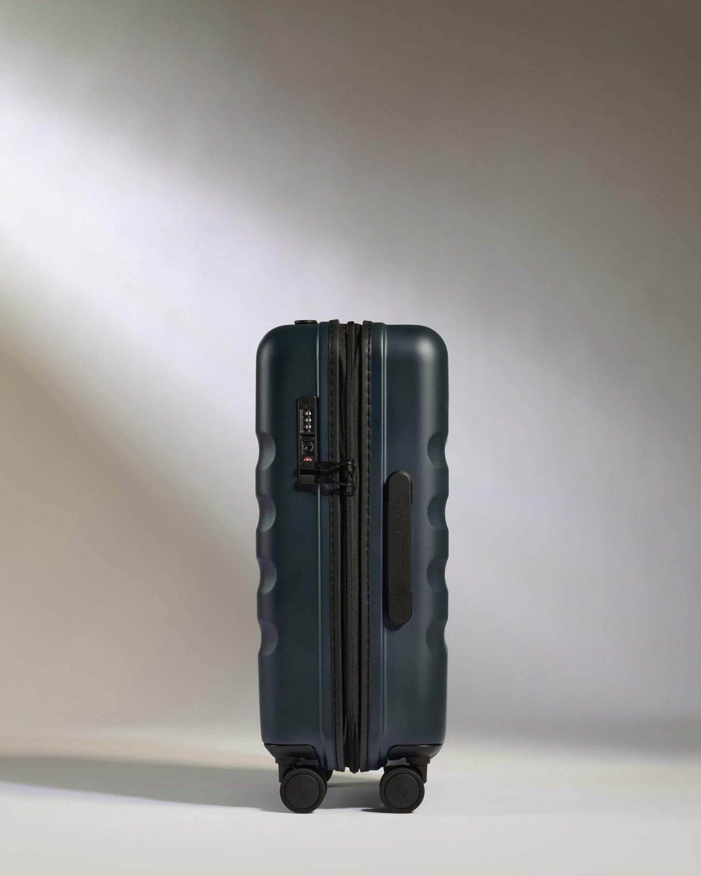 Antler Luggage -  Icon Stripe Cabin in Indigo Blue - Hard Suitcase Icon Stripe Cabin in Blue | Lightweight & Hard Shell Suitcase | Cabin Bag