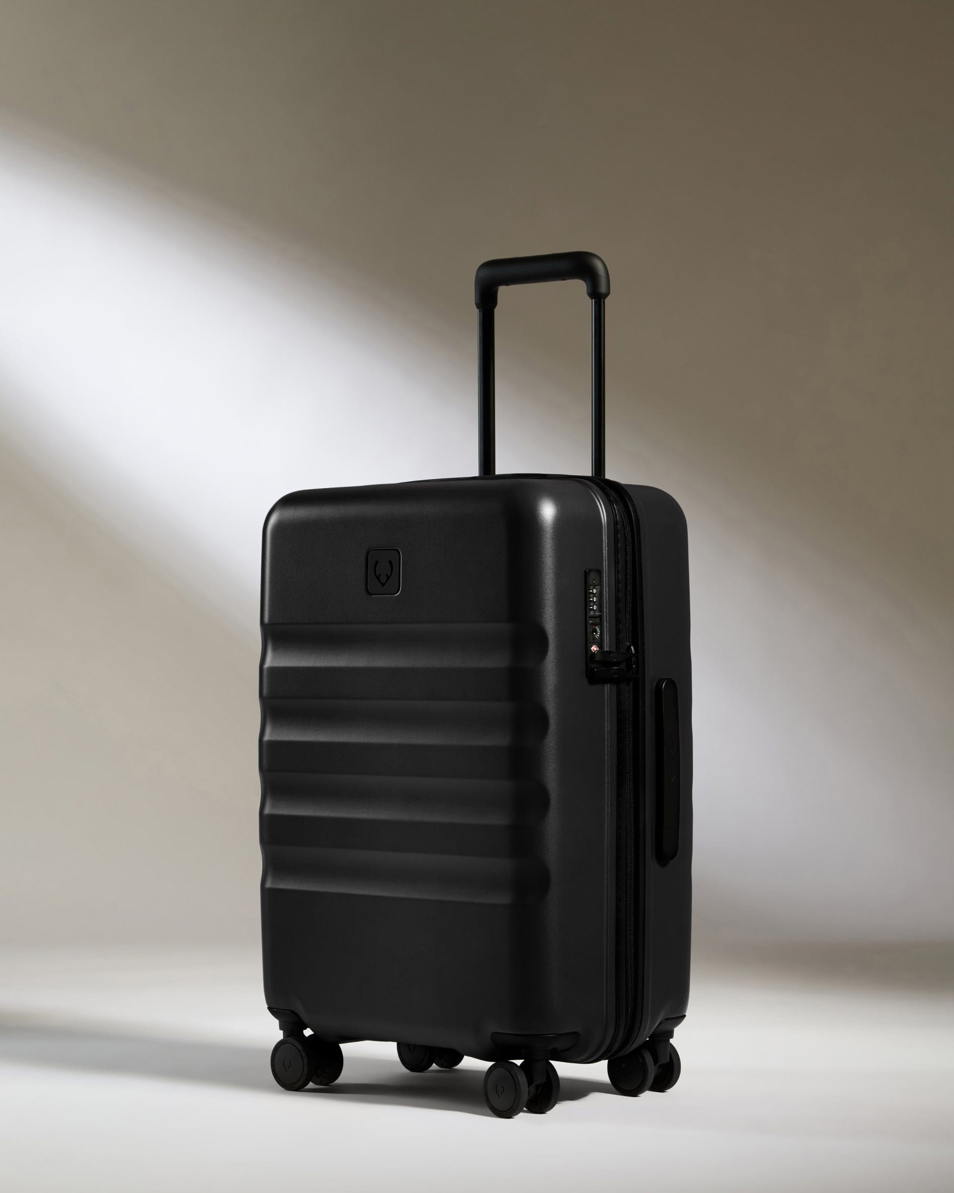 Antler Luggage -  Icon Stripe Set with Biggest Cabin in Black - Hard Suitcase Icon Stripe Set with Biggest Cabin in Black | Lightweight & Hard Shell Suitcase