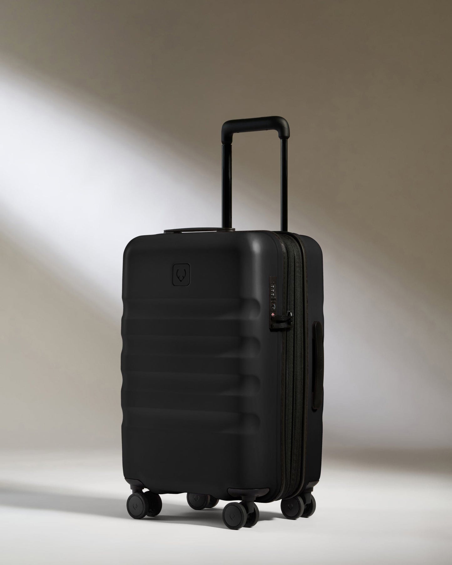 Antler Luggage -  Icon Stripe Set with Expander Cabin in Black - Hard Suitcase Icon Stripe Set with Expander Cabin in Black | Lightweight & Hard Shell Suitcase