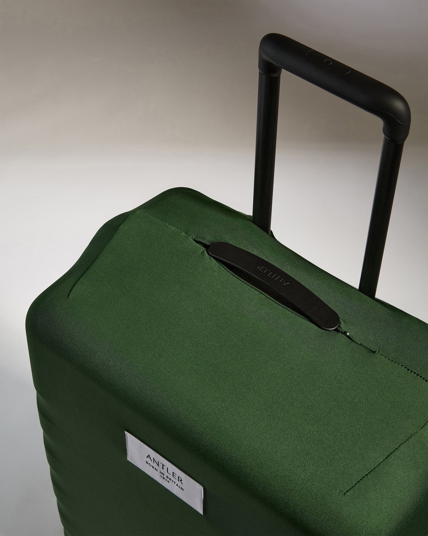 Antler Luggage - Luggage Cover Medium in Green - Travel Accessories