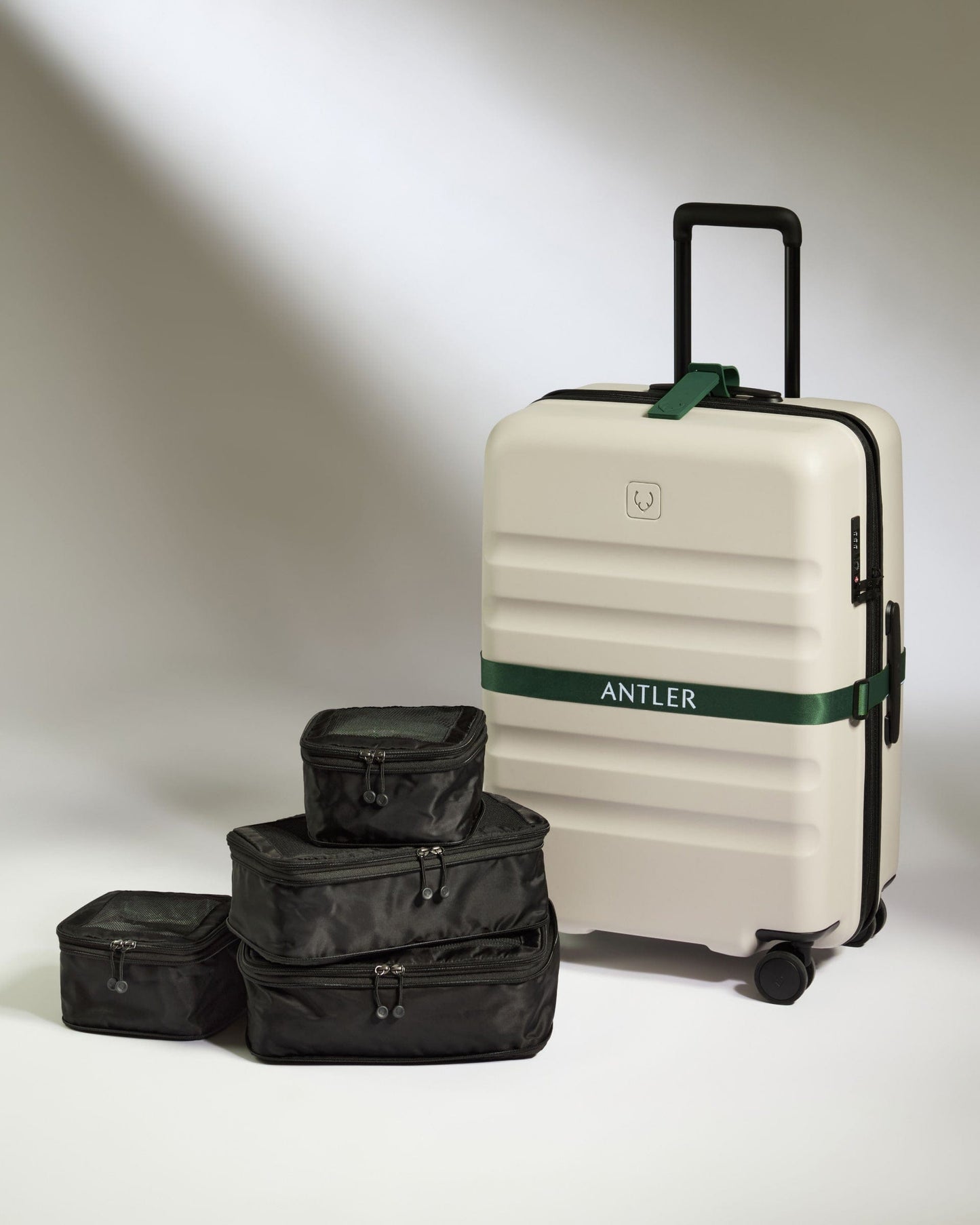 Antler Luggage -  Packing Cubes in Black - Set of 4 - Packing Cube Packing Cubes in Black Set of 4 » Travel Accessories » Packing Organiser