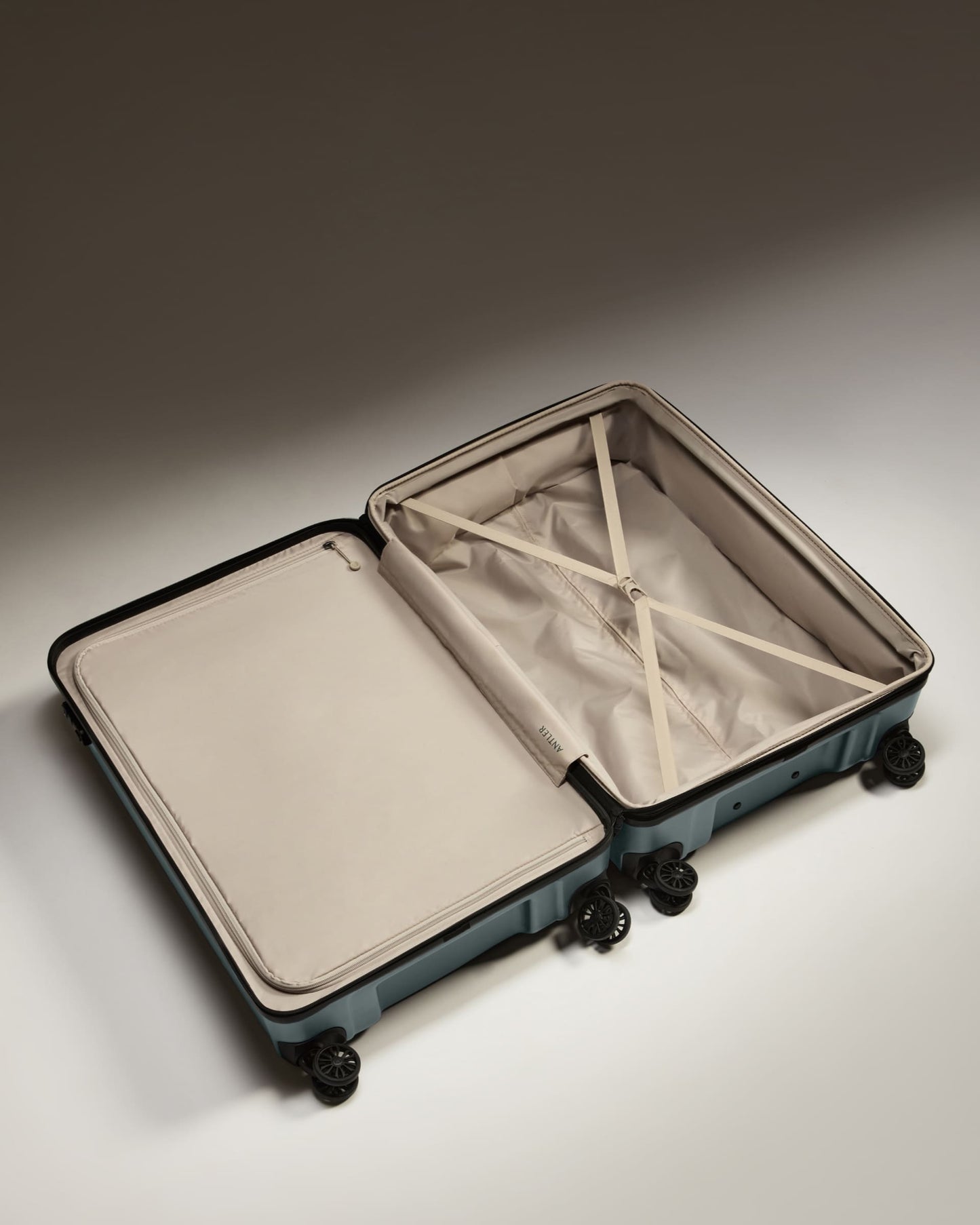 Antler Luggage - Suitcase Set in Granite Grey - Logo - Hard Suitcases Logo Set of 3 Suitcases Grey | Lightweight Hard Shell Luggage