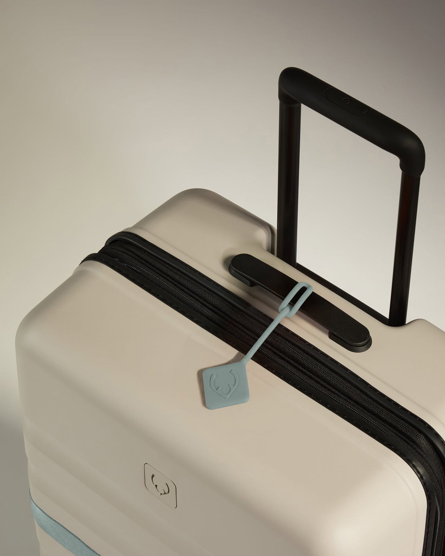 Antler Luggage -  AirTag Holder in Mist Blue - Luggage Tags AirTag Holder in Blue