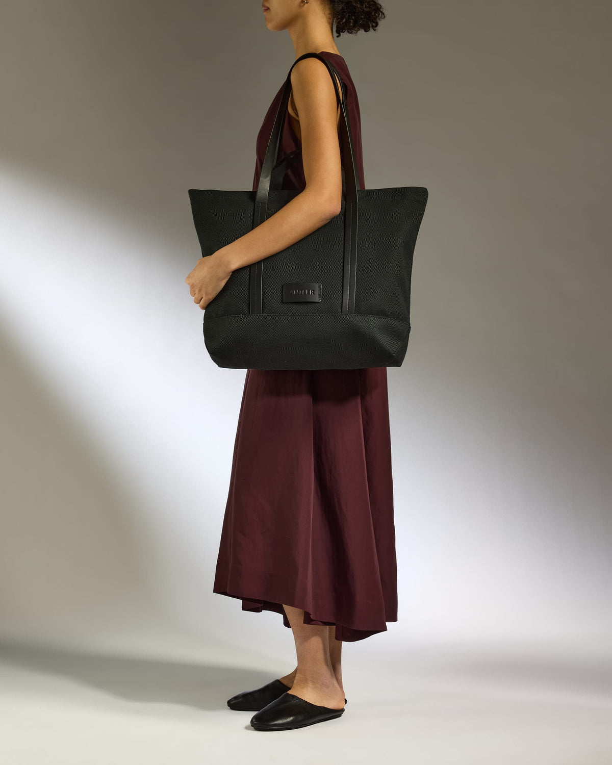 Antler Luggage -  Antler Weave Shopper in Black - Tote Bag Antler Weave Shopper in Black | Travel & Work Bags and Accessories