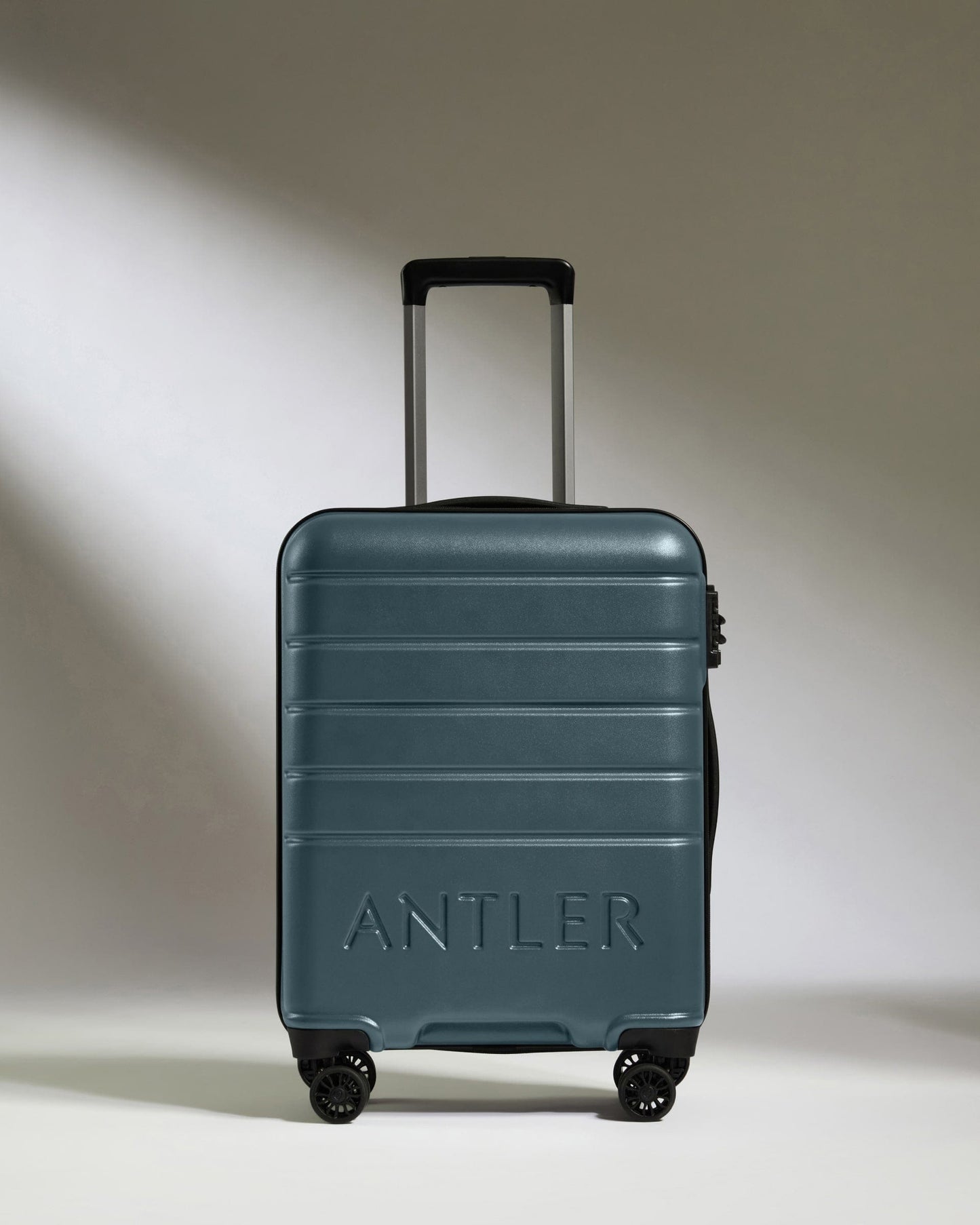 Antler Luggage -  Cabin Suitcase in Blue Grey - Logo - Hard Suitcase - Standard Cabin Cabin Suitcase Blue Grey - Logo | Lightweight Hard Shell Luggage