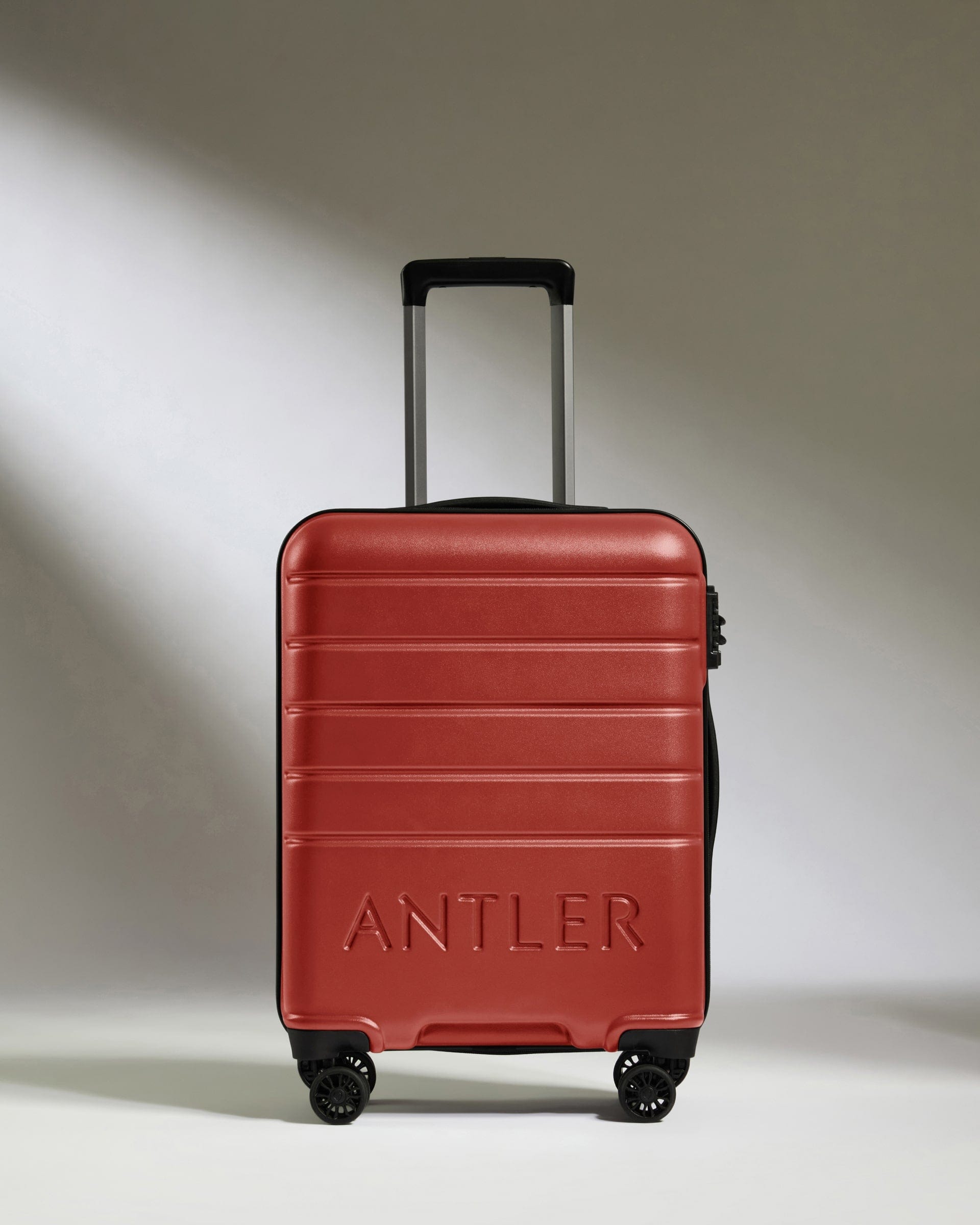 Antler Luggage -  Cabin Suitcase in Red Orange - Logo - Hard Suitcase - Standard Cabin Cabin Suitcase Red Orange - Logo | Lightweight Hard Shell Luggage