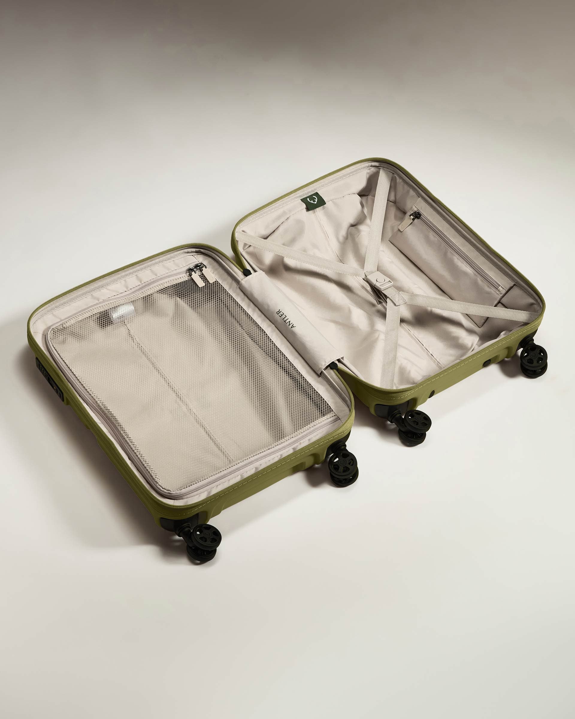 Antler Luggage -  Cabin Suitcase in Reed Green - Single Stripe - Hard Suitcase - Standard Cabin Cabin Suitcase in Green - Single Stripe | Cabin Bag & Hard Luggage