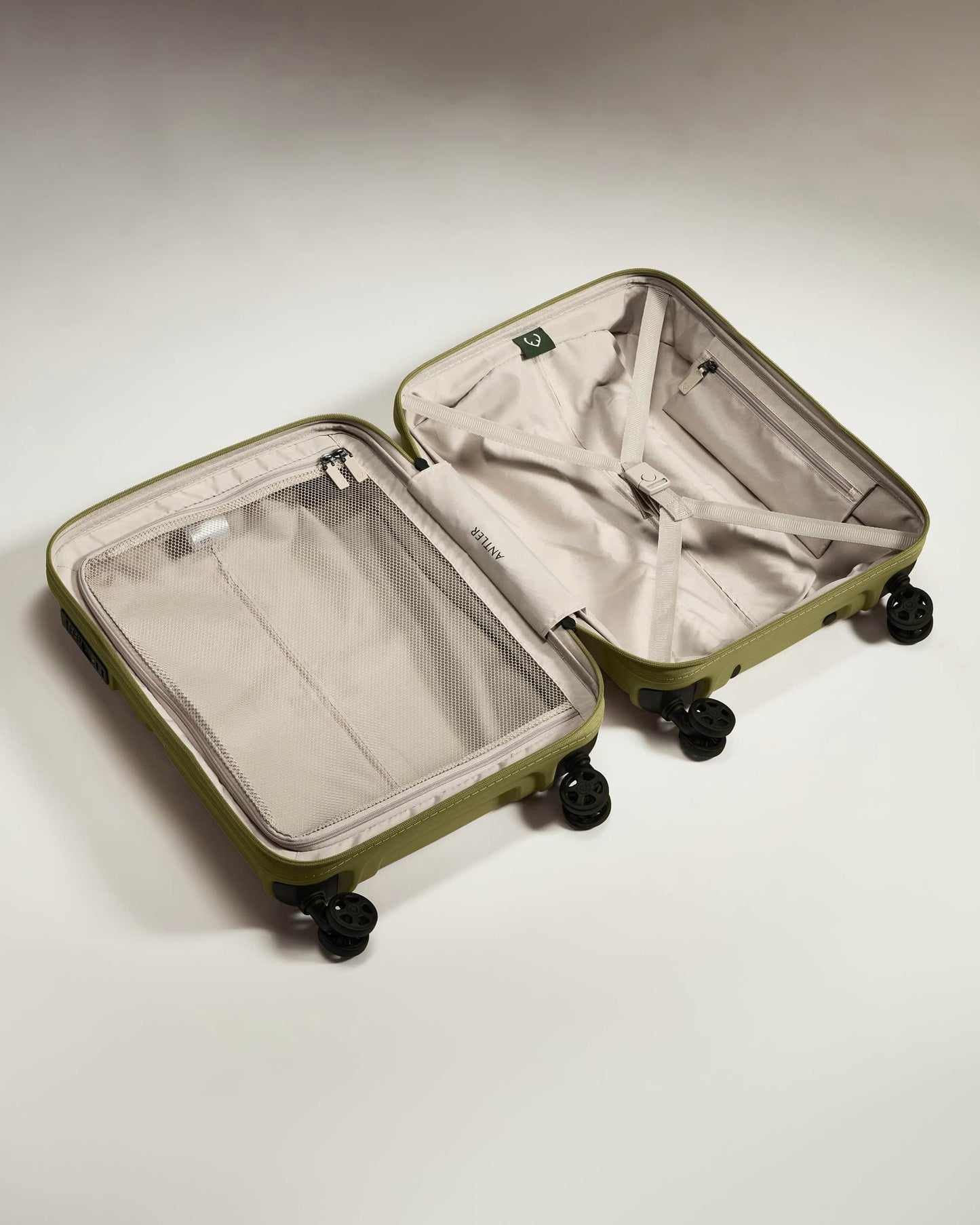 Antler Luggage -  Cabin Suitcase in Reed Green - Single Stripe - Hard Suitcase - Standard Cabin Cabin Suitcase in Green - Single Stripe | Cabin Bag & Hard Luggage