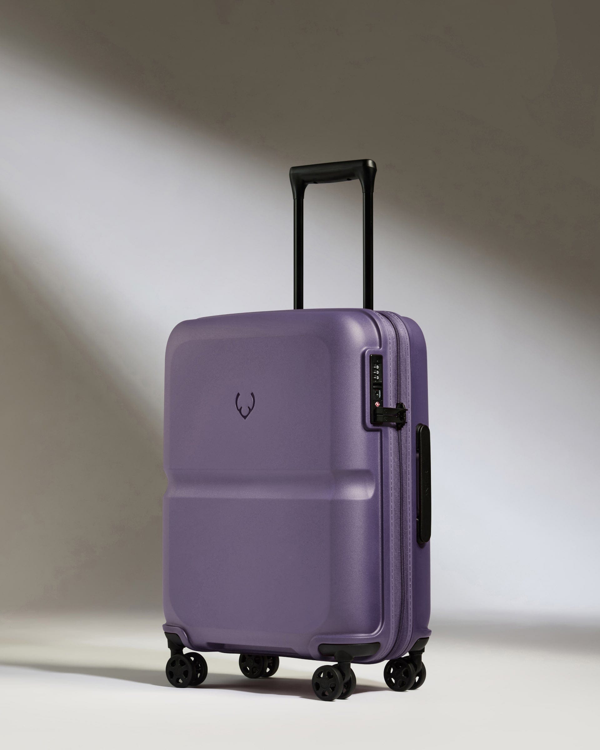 Antler Luggage -  Cabin Suitcase in Thistle Purple - Single Stripe - Hard Suitcase Cabin Suitcase in Light Purple - Single Stripe | Cabin Bag & Hard Luggage