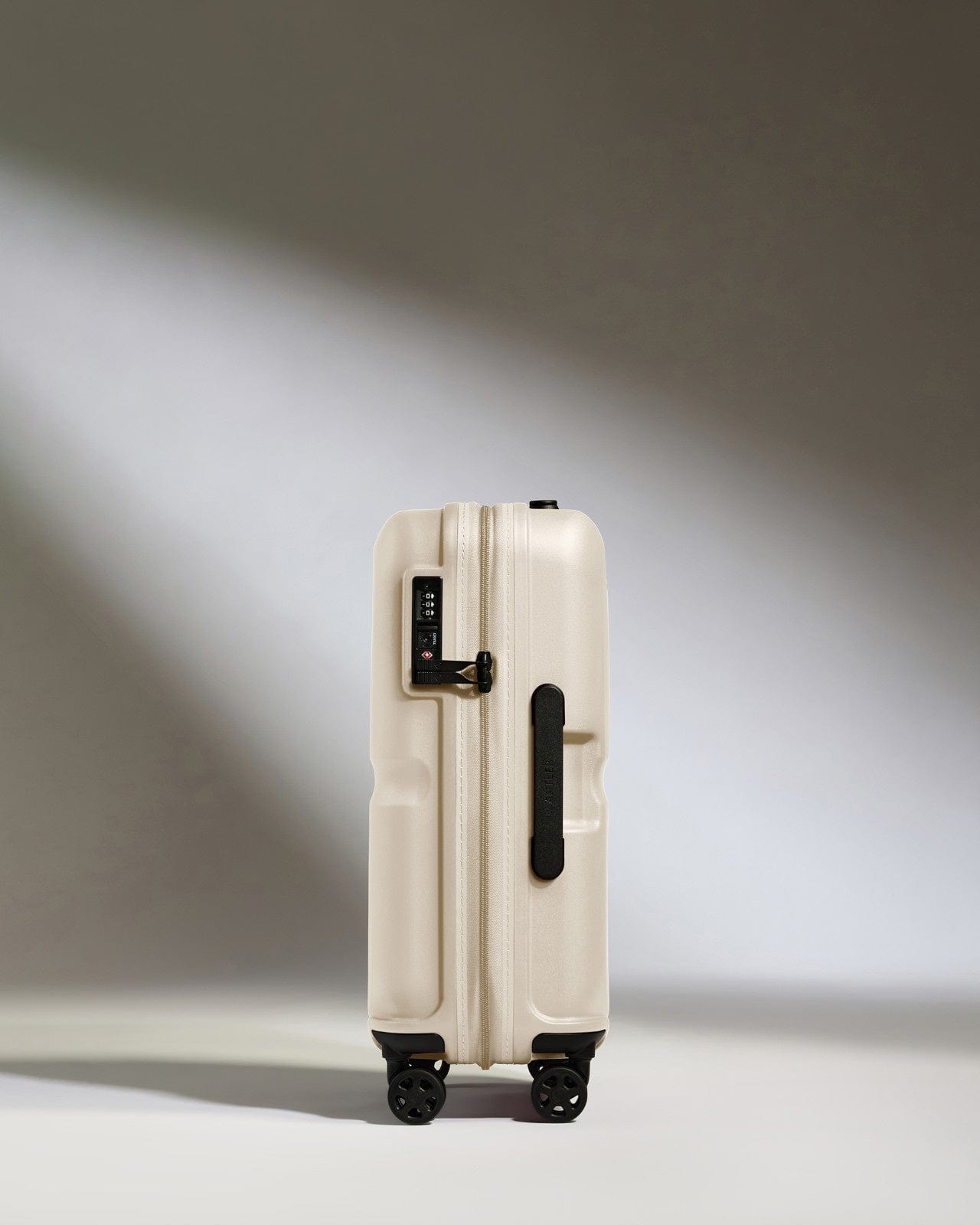 Antler Luggage -  Cabin Suitcase in Wheat Beige - Single Stripe - Hard Suitcase - Standard Cabin Cabin Suitcase in Beige - Single Stripe | Cabin Bag & Hard Luggage