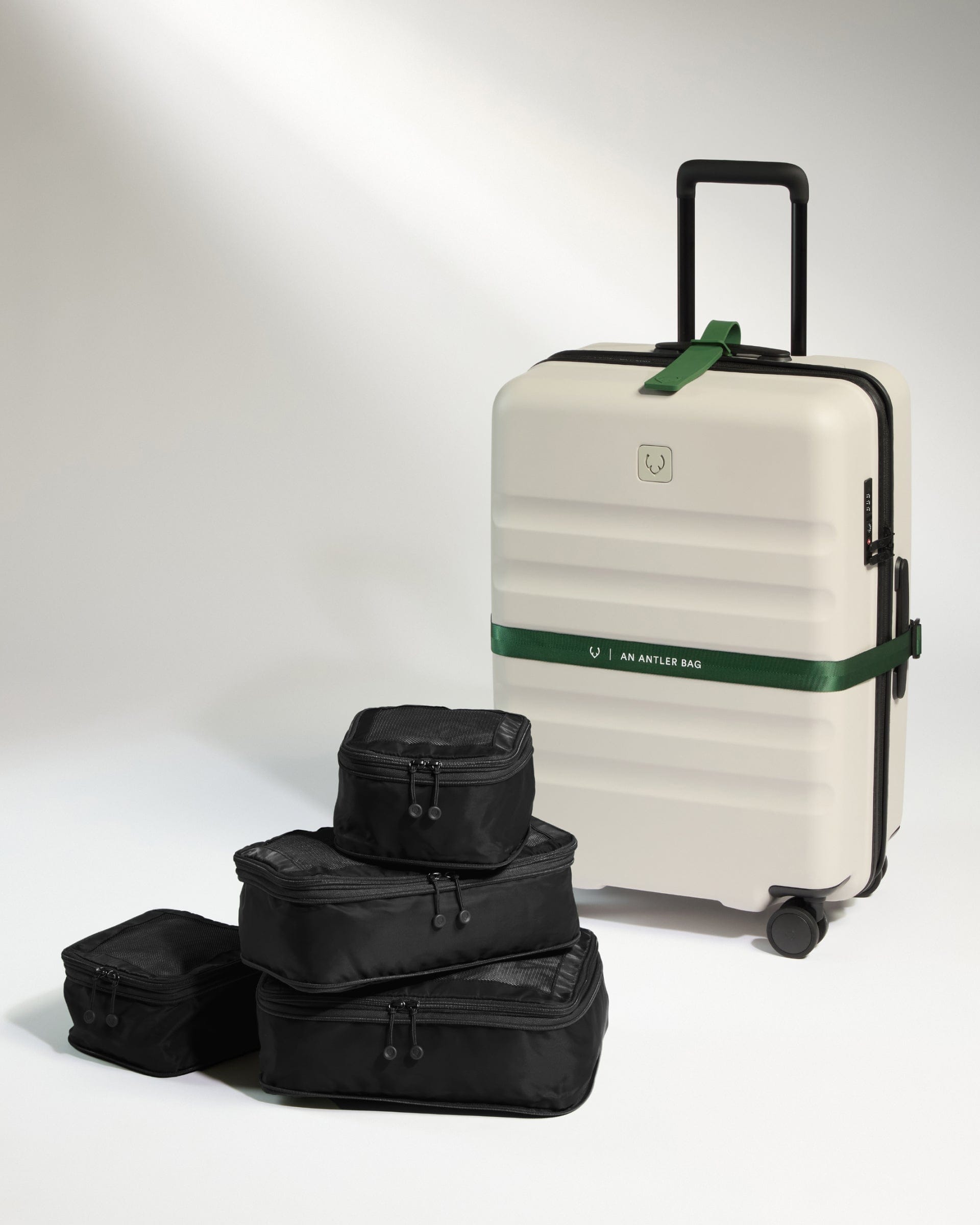 Antler Luggage -  Chelsea 4 packing cubes in black - Accessories Chelsea 4 Packing Cubes Black | Travel Accessories | Antler UK