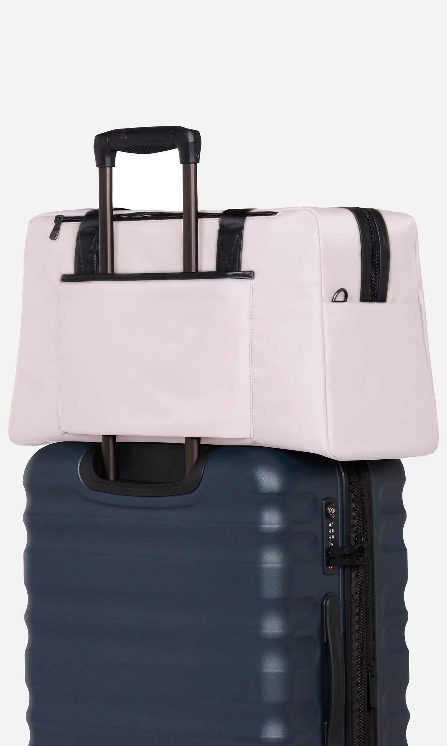 Antler Luggage -  Chelsea weekender in blush - Weekend bags Chelsea Weekend Bag Blush (Pink) | Travel Bags | Antler UK