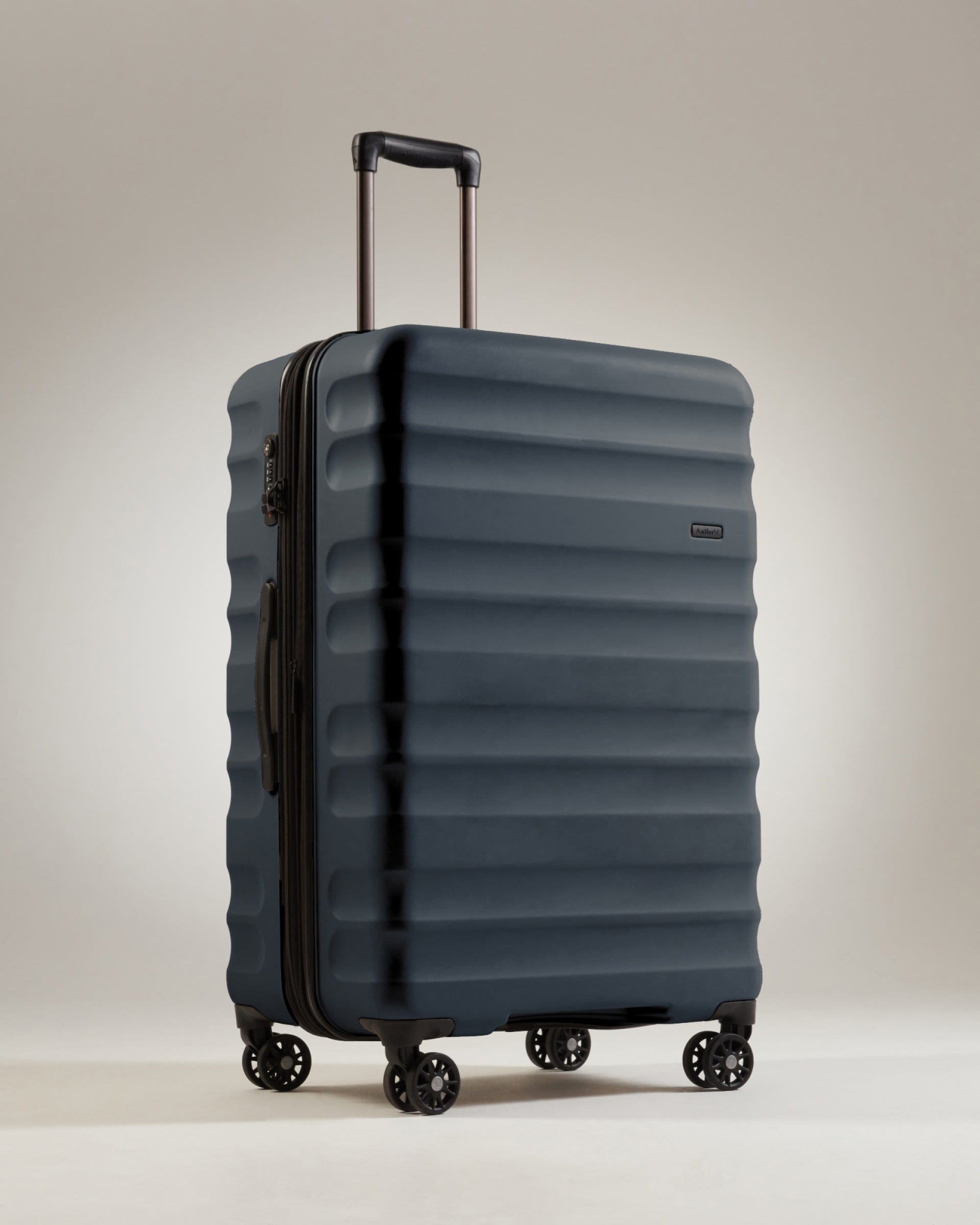 Antler sales suit carrier