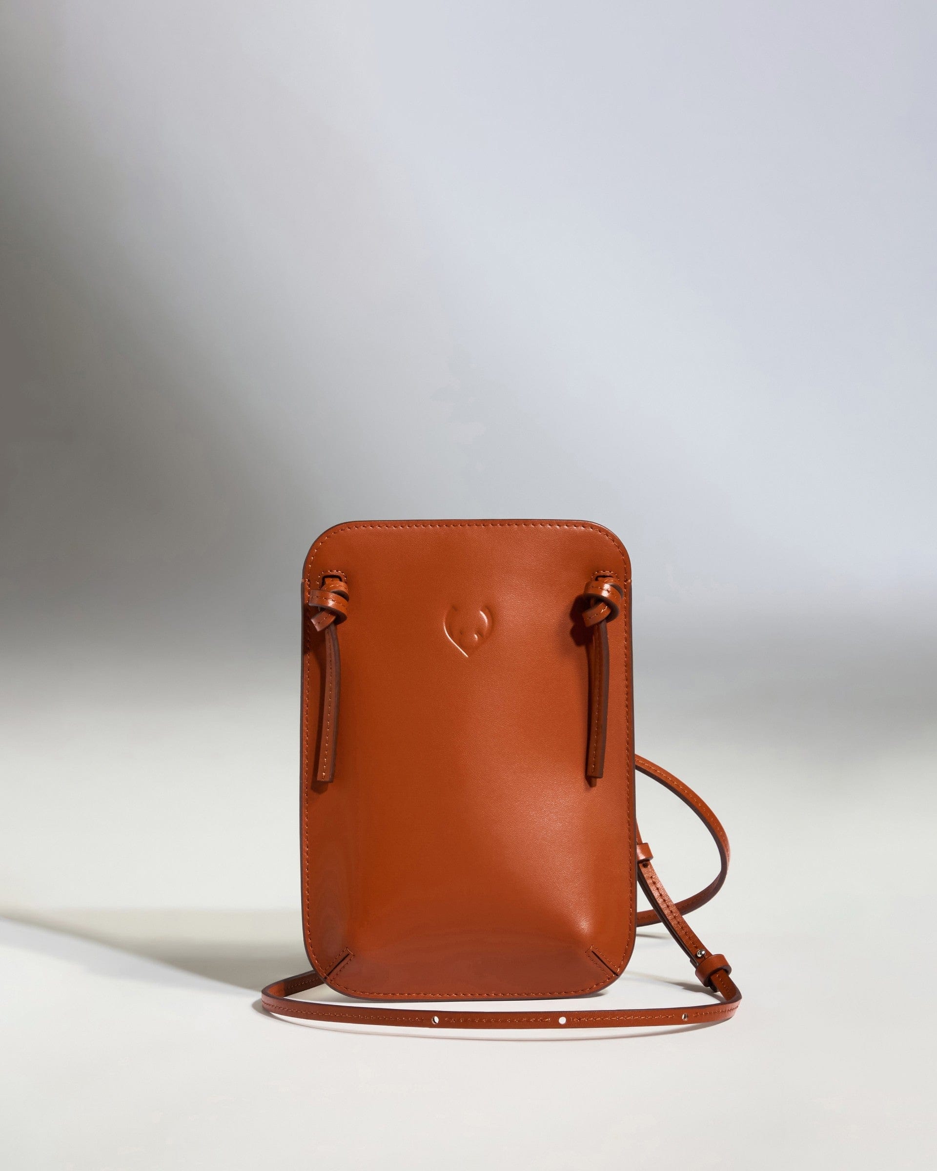 Crossbody Bag in Tan Leather Heritage Collection Travel Bag