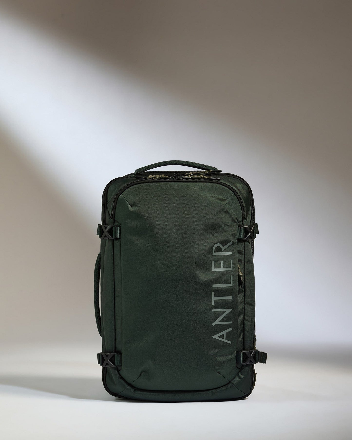 Antler Luggage -  Discovery 45L Backpack in Dark Forest Green - Backpack Discovery 45L Backpack in Dark Green | Rucksacks & Travel Bags