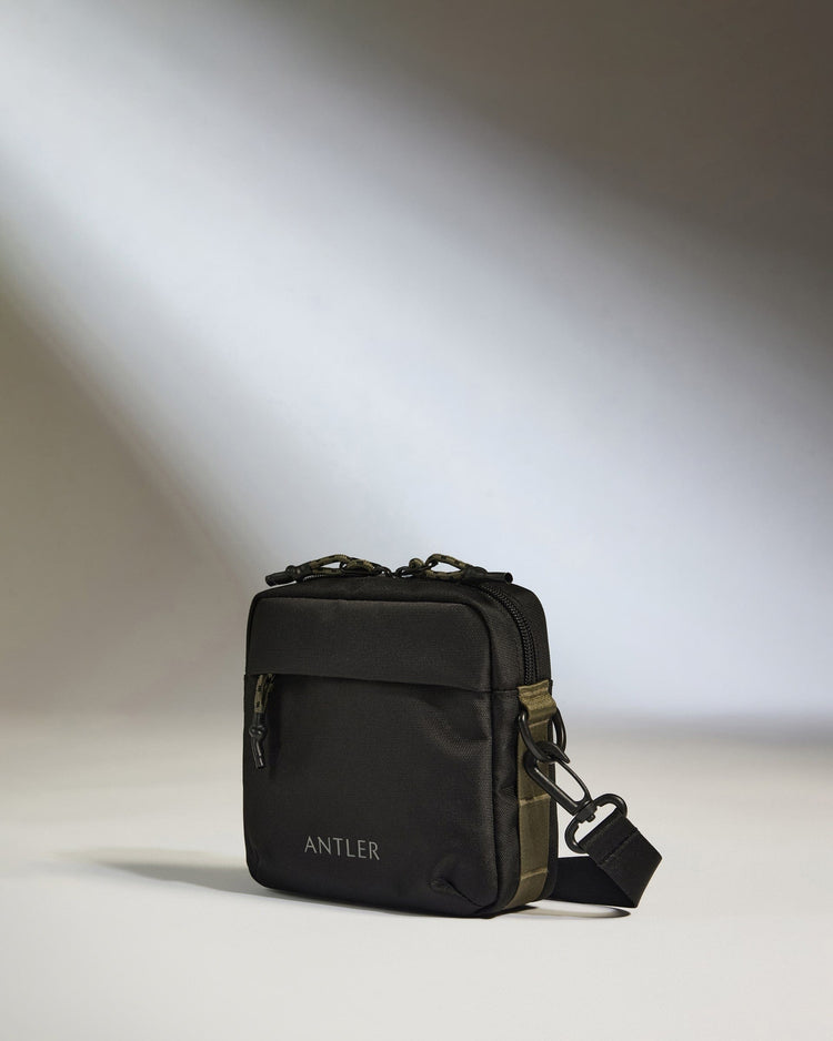 Antler Luggage -  Discovery Crossbody Bag in Carbon Black - Cross Body Bag Discovery Crossbody Bag in Black | Travel Bags & Accessories