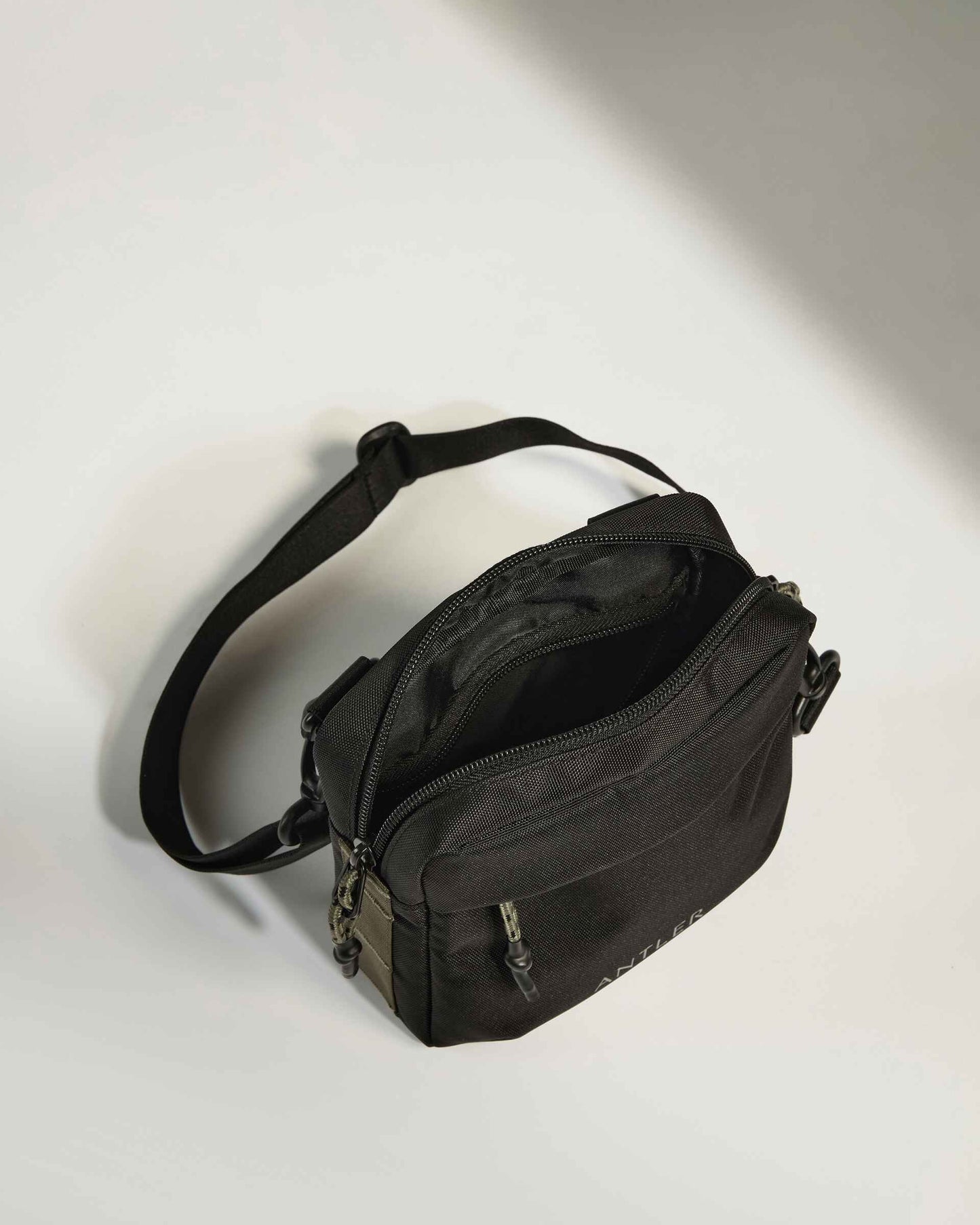 Antler Luggage -  Discovery Crossbody Bag in Carbon Black - Cross Body Bag Discovery Crossbody Bag in Black | Travel Bags & Accessories