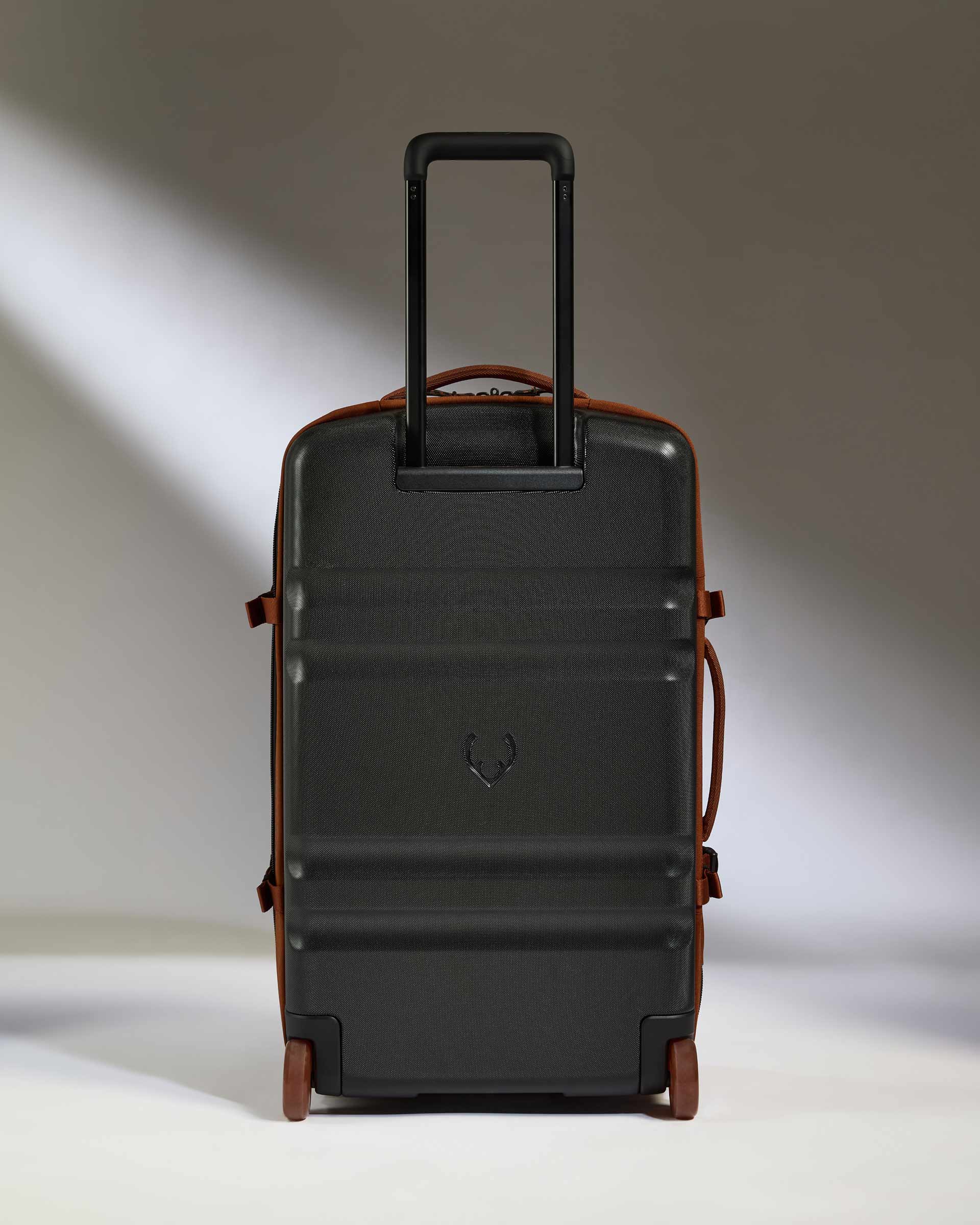Antler Luggage -  Discovery Wheeled Duffel in Clay Brown - Wheeled Duffle Discovery Wheeled Duffel in Clay | Holdall Bag & Suitcase