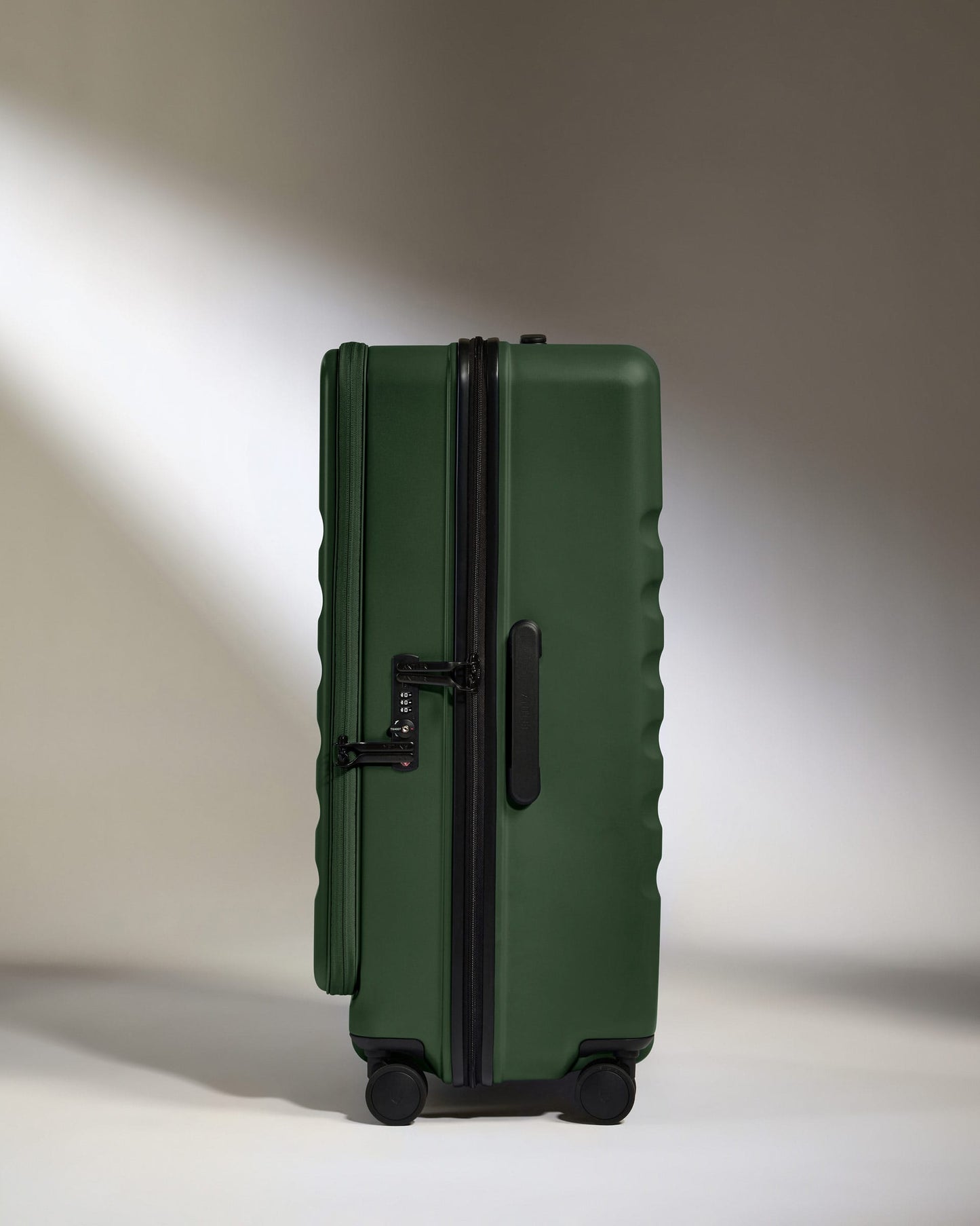 Antler Luggage -  Dual Opening Large Suitcase in Antler Green - Icon Stripe - Hard Suitcase - Large Dual Opening Large Suitcase in Green - Icon Stripe | Lightweight & Hard Shell Suitcase