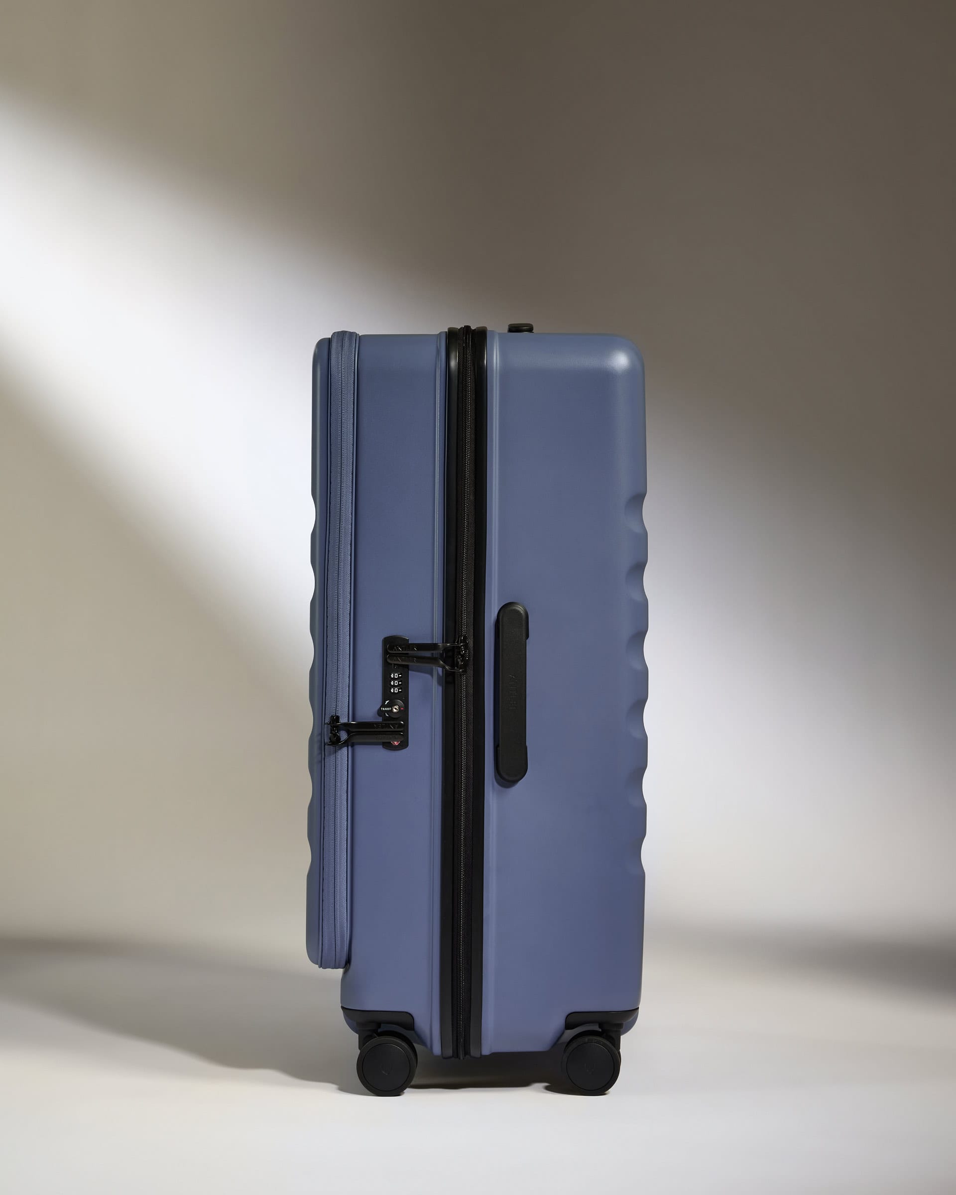 Antler Luggage -  Dual Opening Large Suitcase in Ocean Blue - Icon Stripe - Hard Suitcase - Large Icon Stripe Large | Blue Dual Opening Checked Suitcase