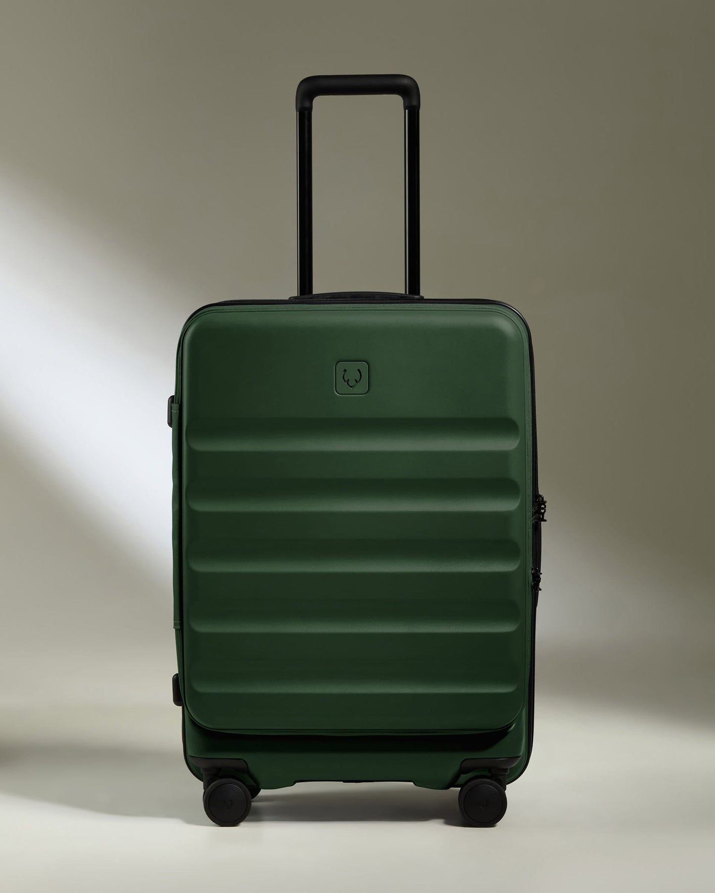 Antler Luggage -  Dual Opening Medium Suitcase in Antler Green - Icon Stripe - Expanding Rollercase | Medium 4W Dual Opening Medium Suitcase in Green - Icon Stripe | Lightweight & Hard Shell Suitcase