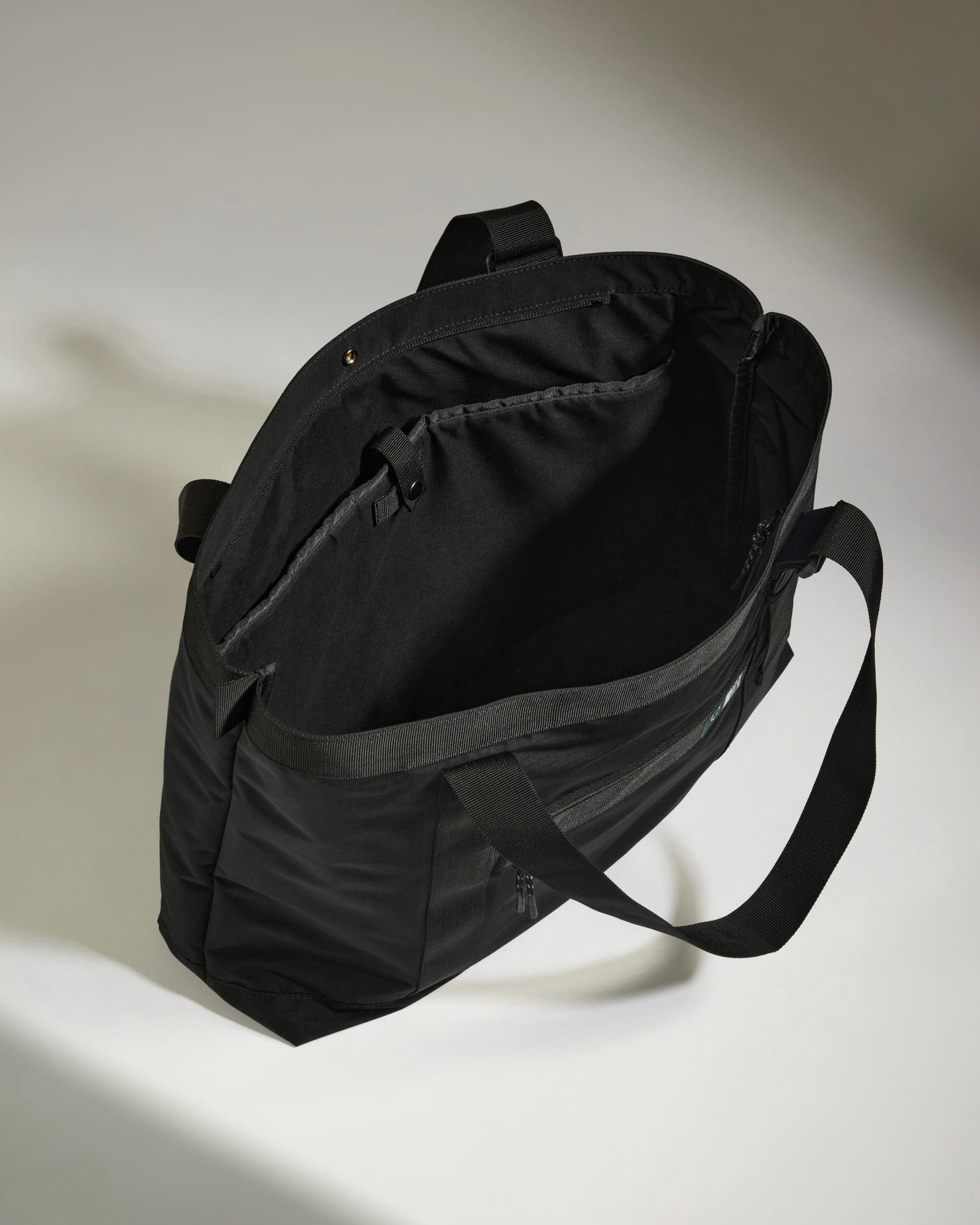 Antler Luggage -  Essential Tote Bag in Black - Tote Bag Essential Tote Bag in Black | Travel & Lifestyle Bags 