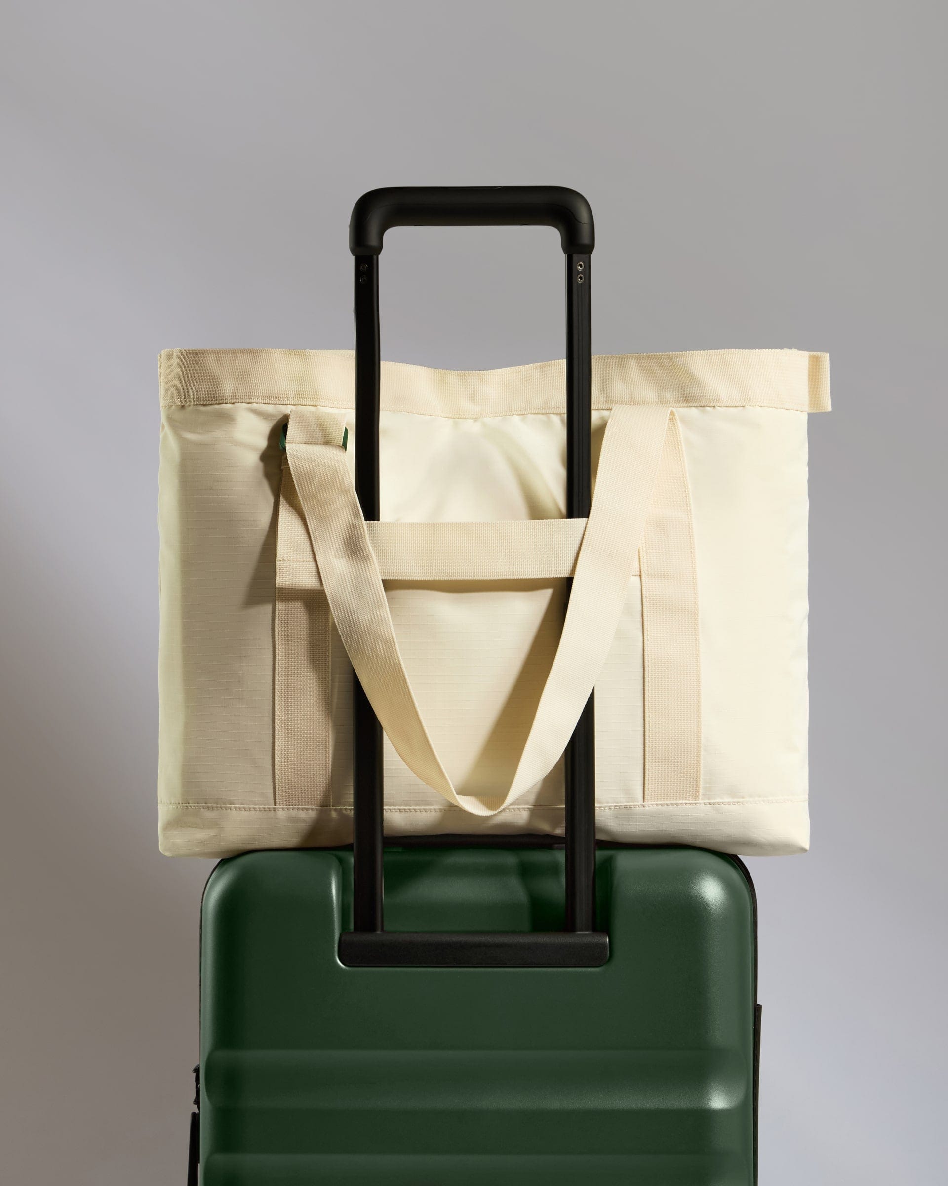 Antler Luggage -  Essential Tote Bag in Stone - Tote Bag Essential Tote Bag in Beige | Travel & Lifestyle Bags 