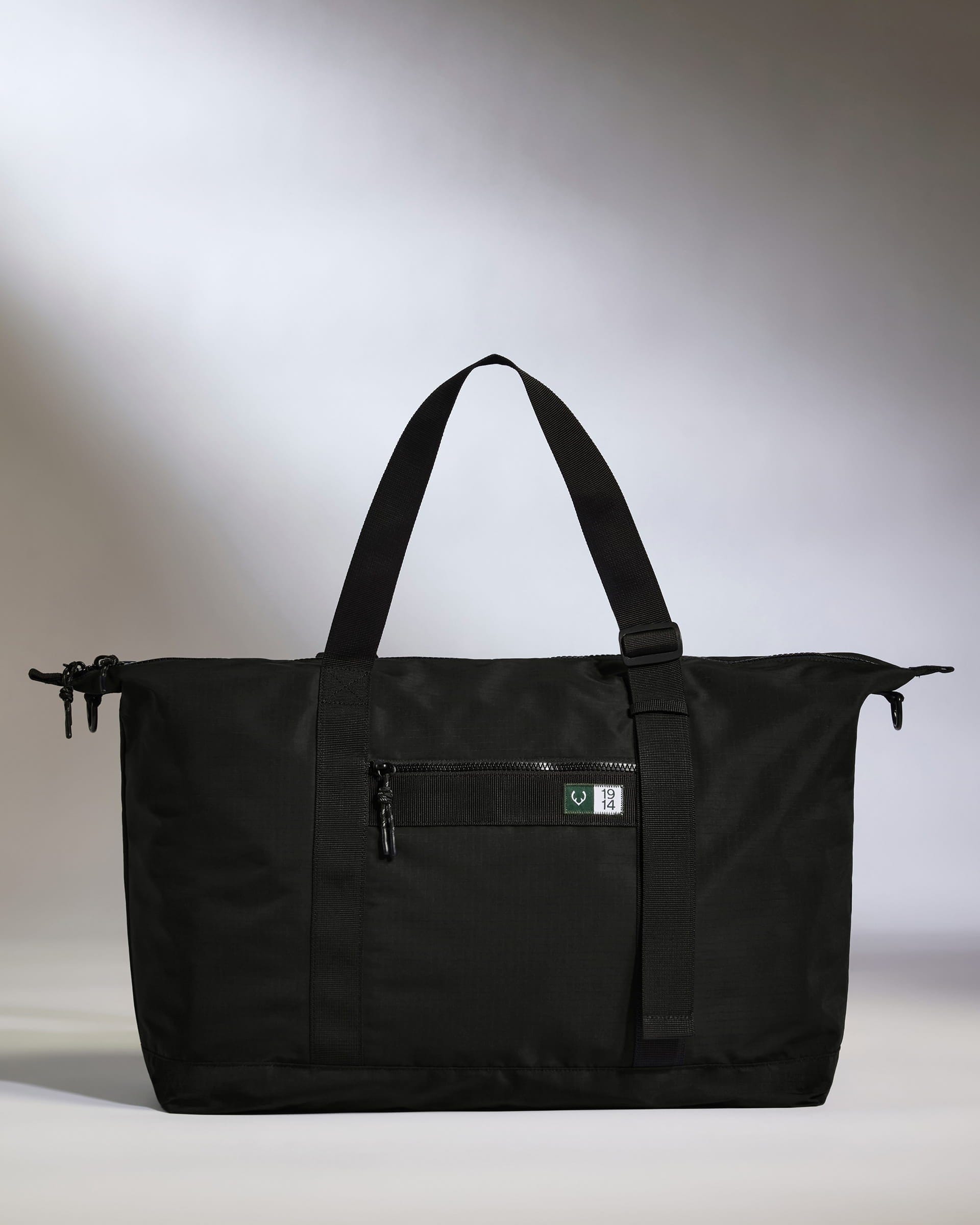 Antler Luggage -  Essential Weekender Bag in Black - Weekender Essential Weekender Bag in Black | Travel & Lifestyle Bags 