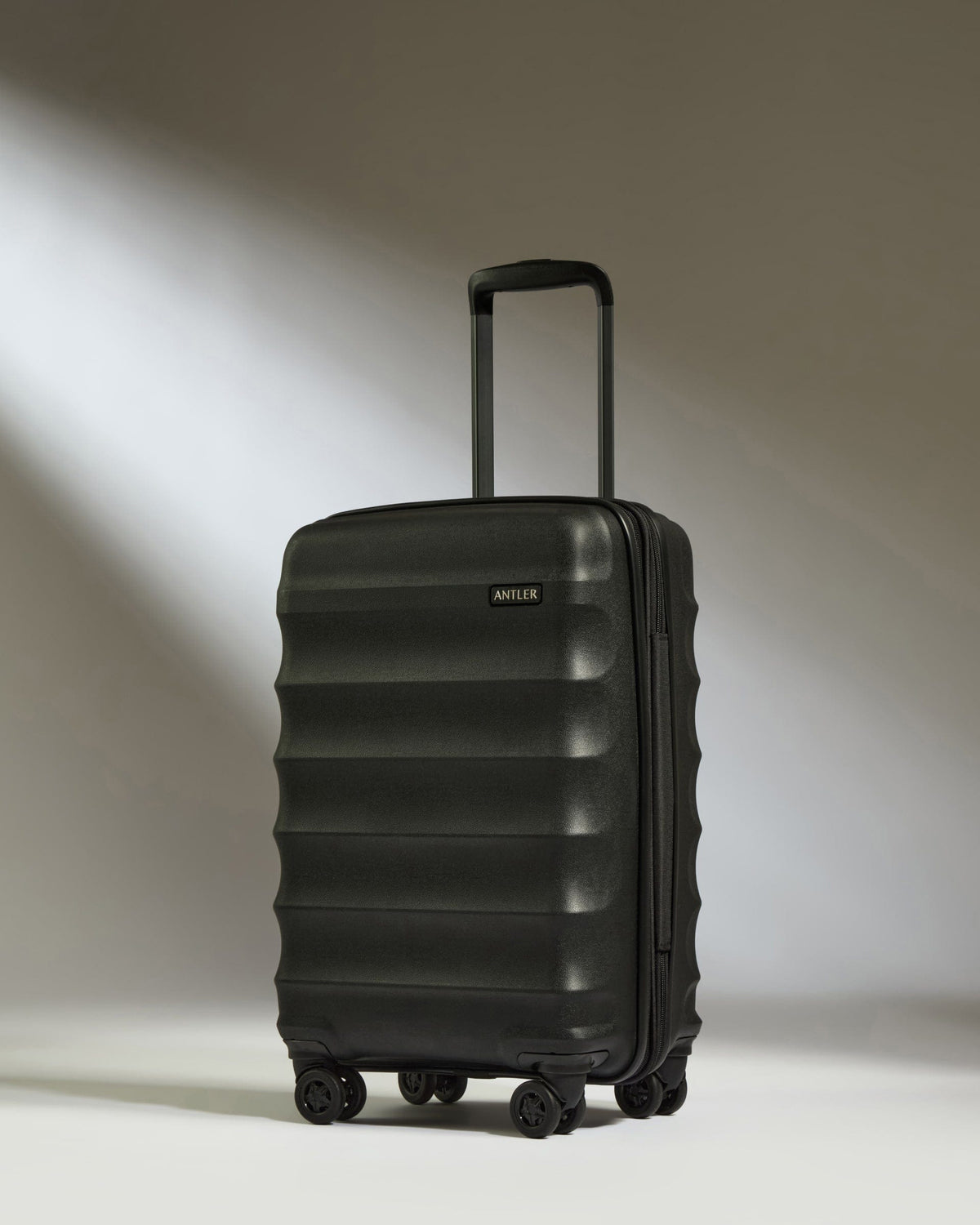 Expandable Cabin Suitcase Juno
