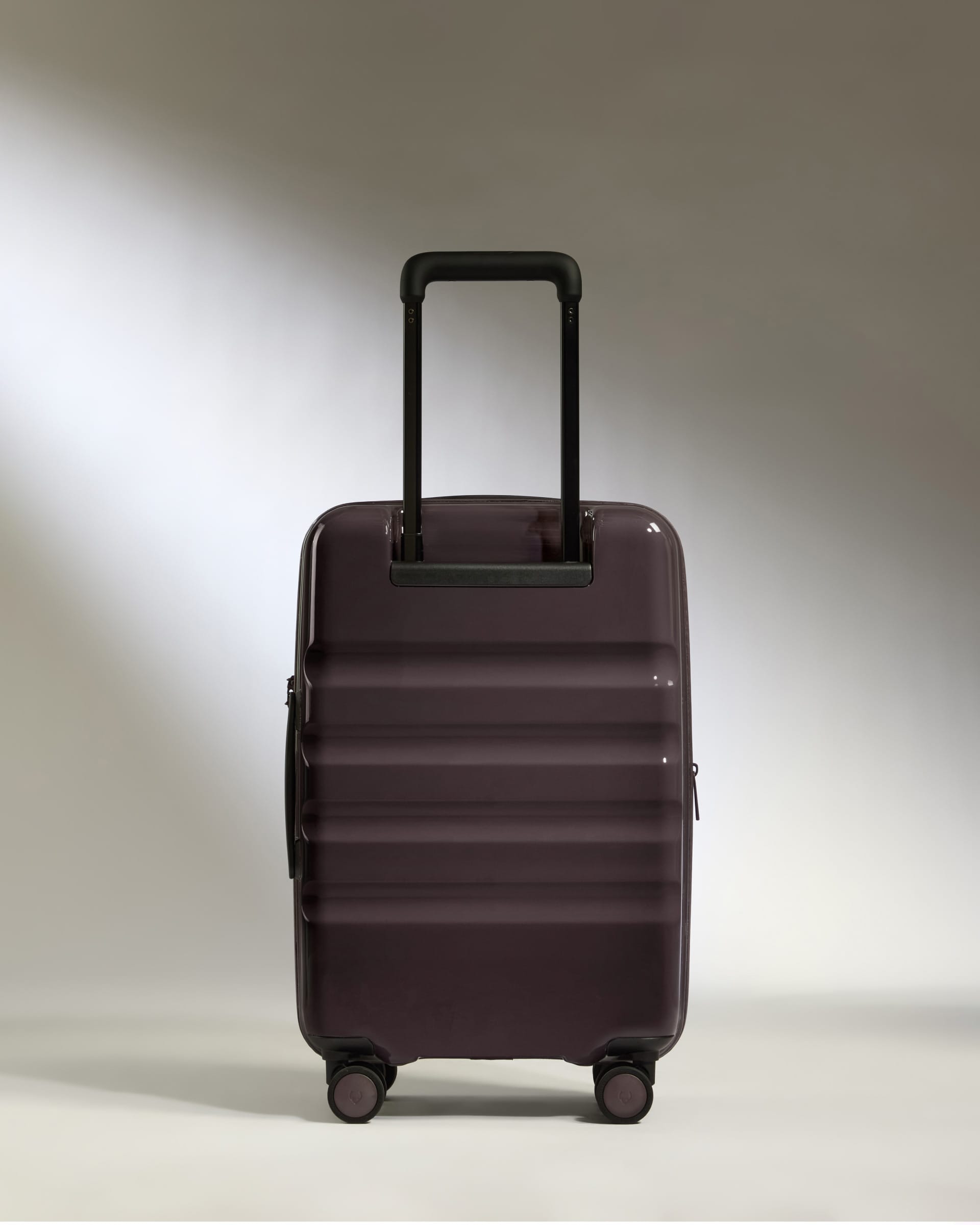 Antler Luggage -  Expandable Cabin Suitcase in Hedgerow - Icon Stripe - Hard Suitcase Expandable Cabin Suitcase in Hedgerow - Icon Stripe | Lightweight & Hard Shell Suitcase