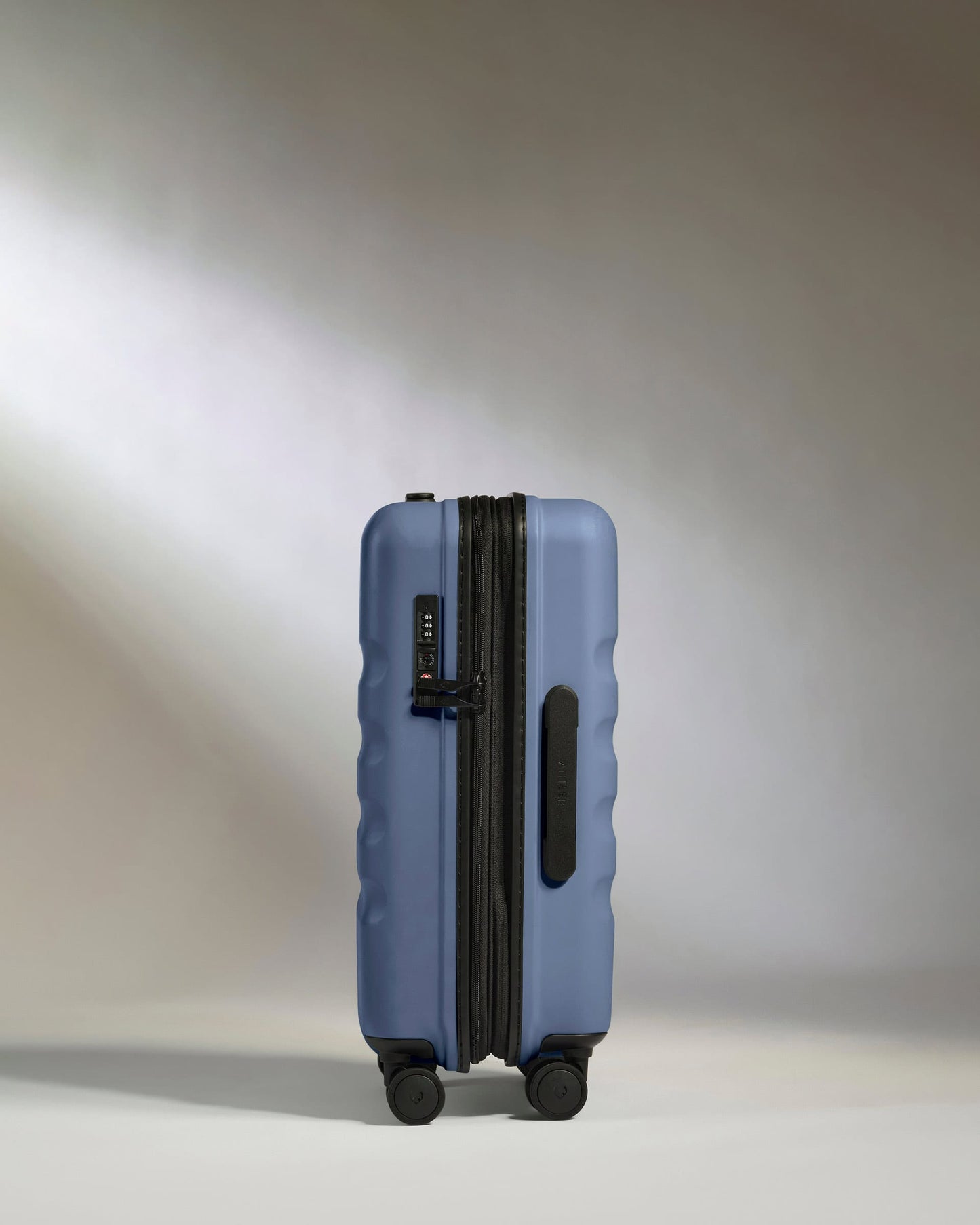 Antler Luggage -  Expandable Cabin Suitcase in Ocean Blue - Icon Stripe - Hard Suitcase Expandable Cabin Suitcase in Blue - Icon Stripe | Lightweight & Hard Shell Suitcase