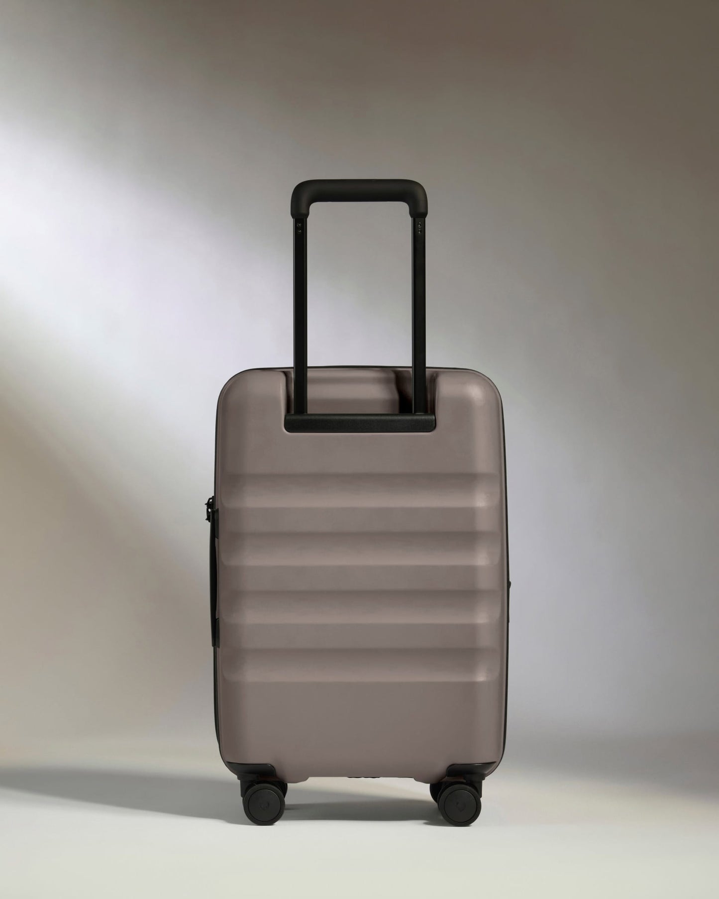 Antler Luggage -  Expandable Cabin Suitcase in Pebble Grey - Icon Stripe - Hard Suitcase - Expander Cabin Expandable Cabin Suitcase in Grey - Icon Stripe | Lightweight & Hard Shell Suitcase