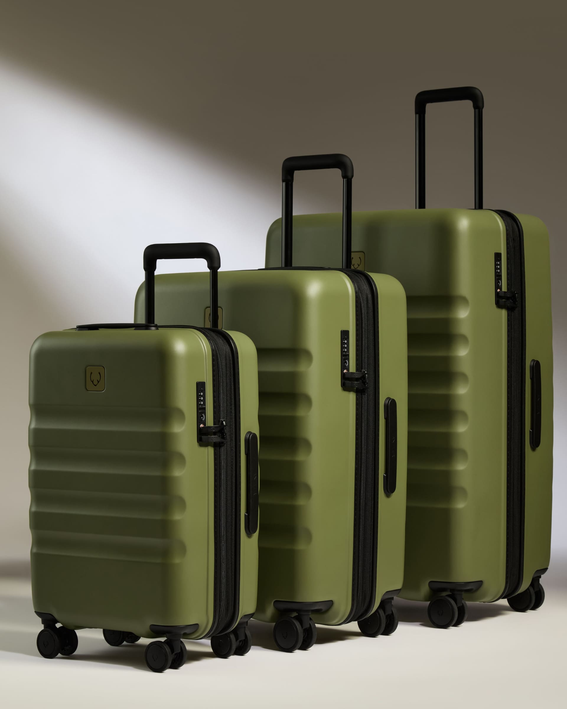 Antler Expandable Cabin Suitcase Set in Fern Green Icon Stripe