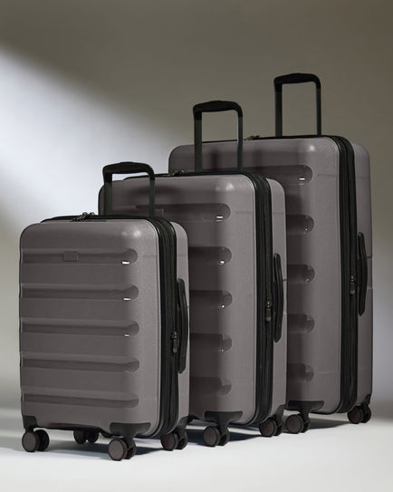 Antler Luggage -  Expandable Cabin Suitcase Set in Gloss Gull Grey - Logo Stripe - Hard Suitcase - Expander Cabin Set Expander Cabin Suitcase Set of 3 Grey - Logo Stripe | Lightweight Hard Shell Luggage