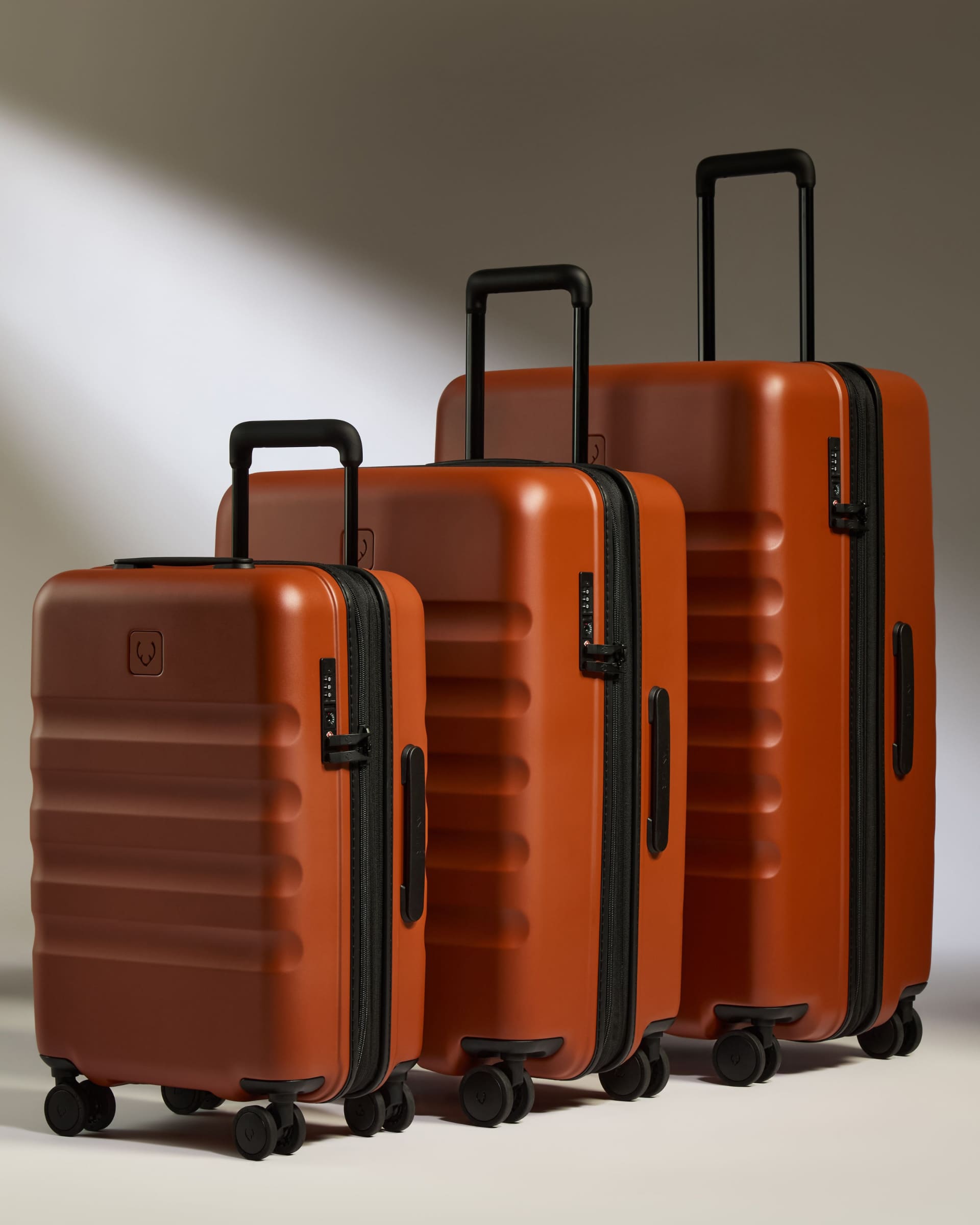 Expandable Cabin Suitcase Set in Red Icon Stripe Lightweight Hard Shell Suitcase Antler UK