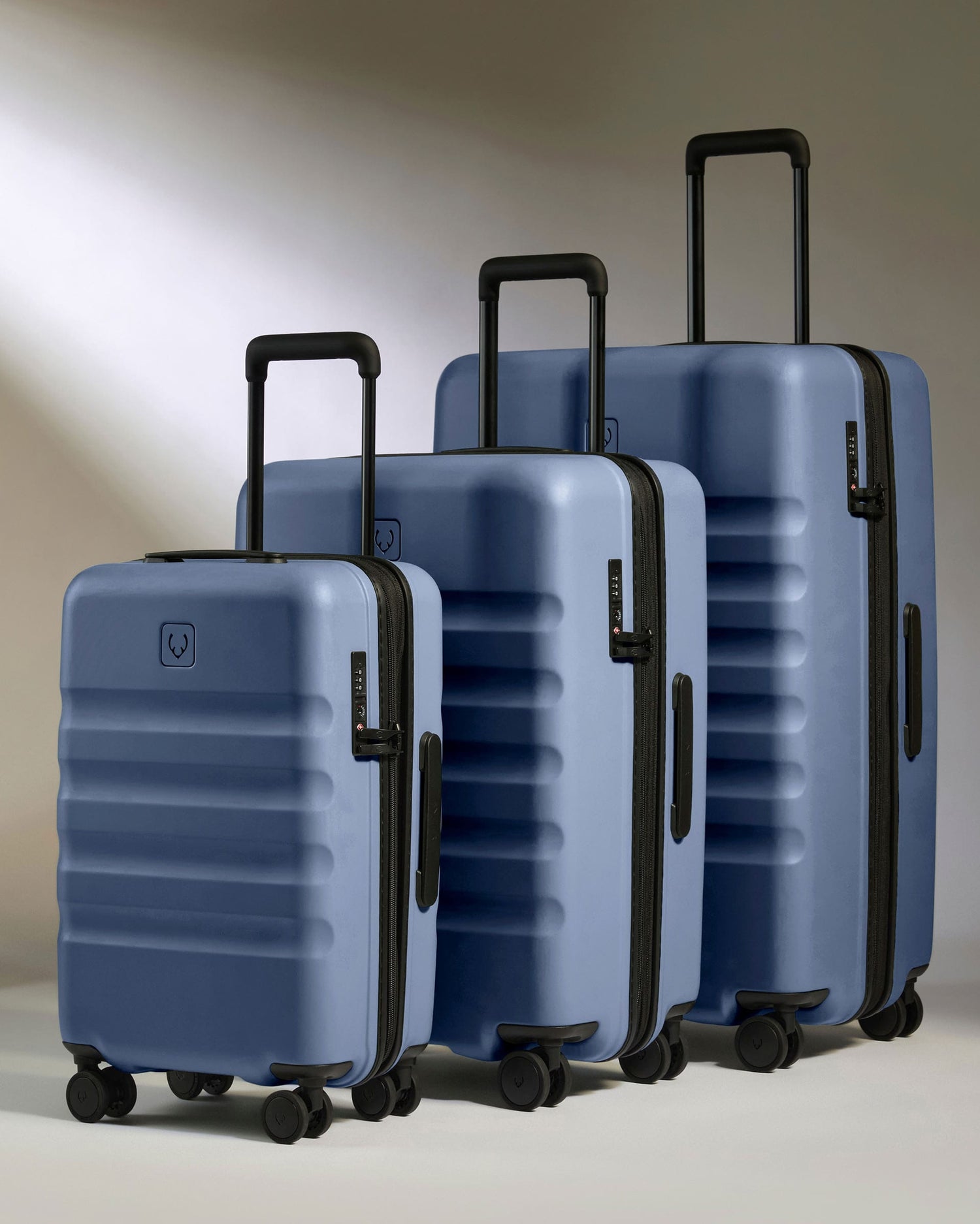 Antler Luggage -  Expandable Cabin Suitcase Set in Ocean Blue - Icon Stripe - Hard Suitcase - Expander Cabin Set Expander Cabin Suitcase Set in Blue - Icon Stripe | Lightweight & Hard Shell Suitcase