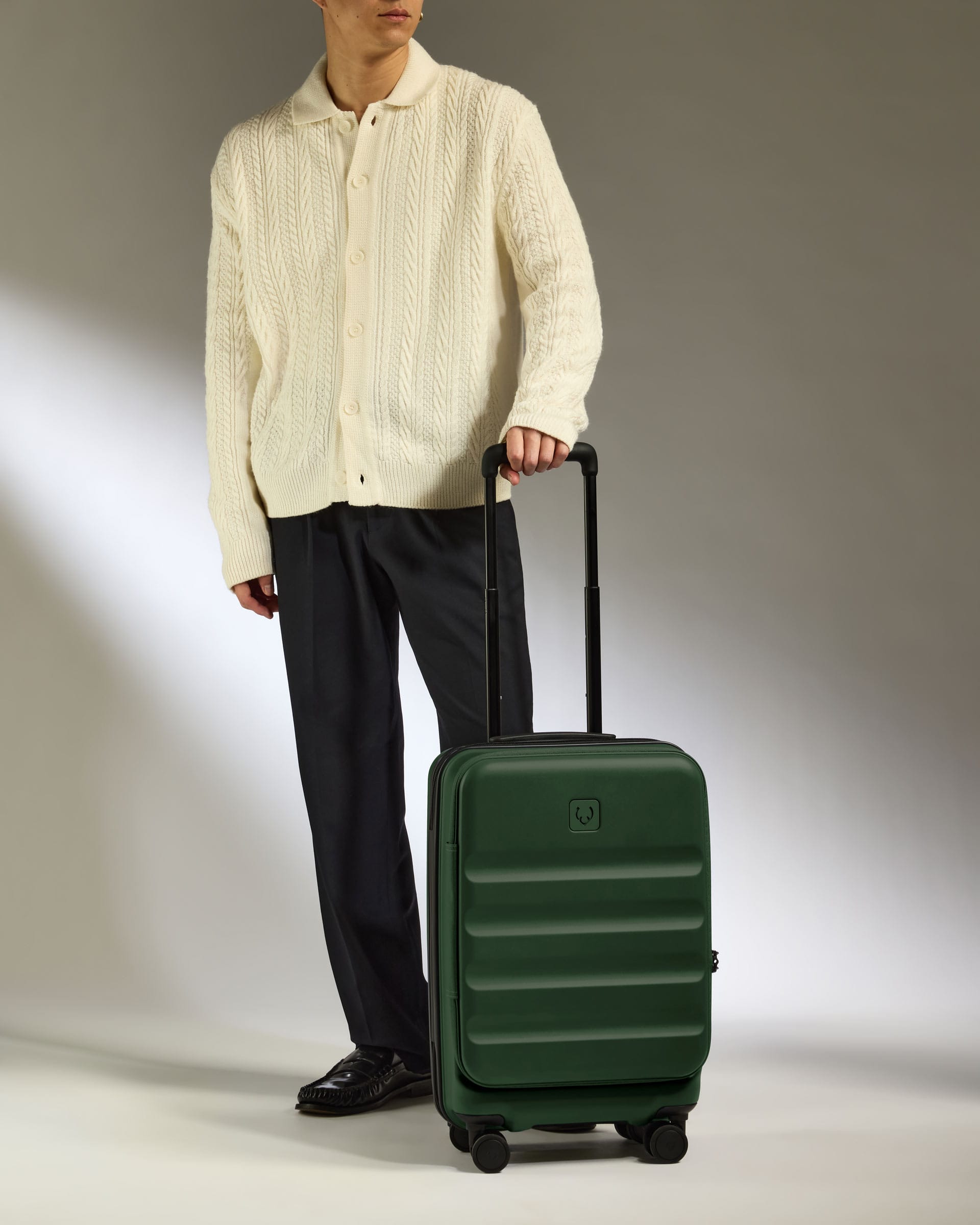 Antler Luggage -  Expandable Dual Opening Cabin Suitcase in Antler Green - Icon Stripe - Expander Cabin Case | B1 4W Expandable Dual Opening Cabin Suitcase in Green - Icon Stripe | Hard Shell Suitcase