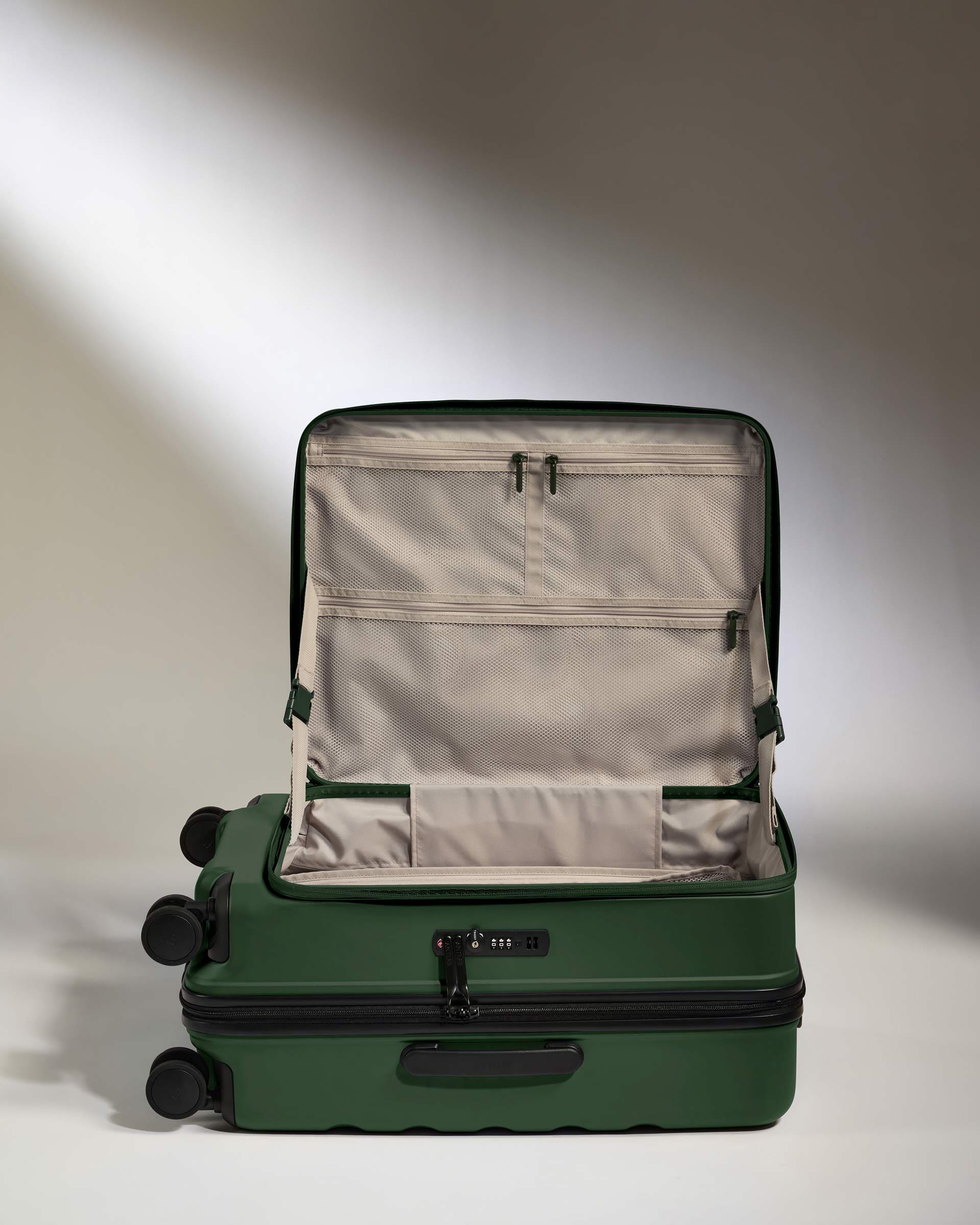 Antler Luggage -  Expandable Dual Opening Cabin Suitcase Set in Antler Green - Icon Stripe - Hard Suitcase - Expander Cabin Set Expandable Dual Opening Cabin Suitcase Set in Green