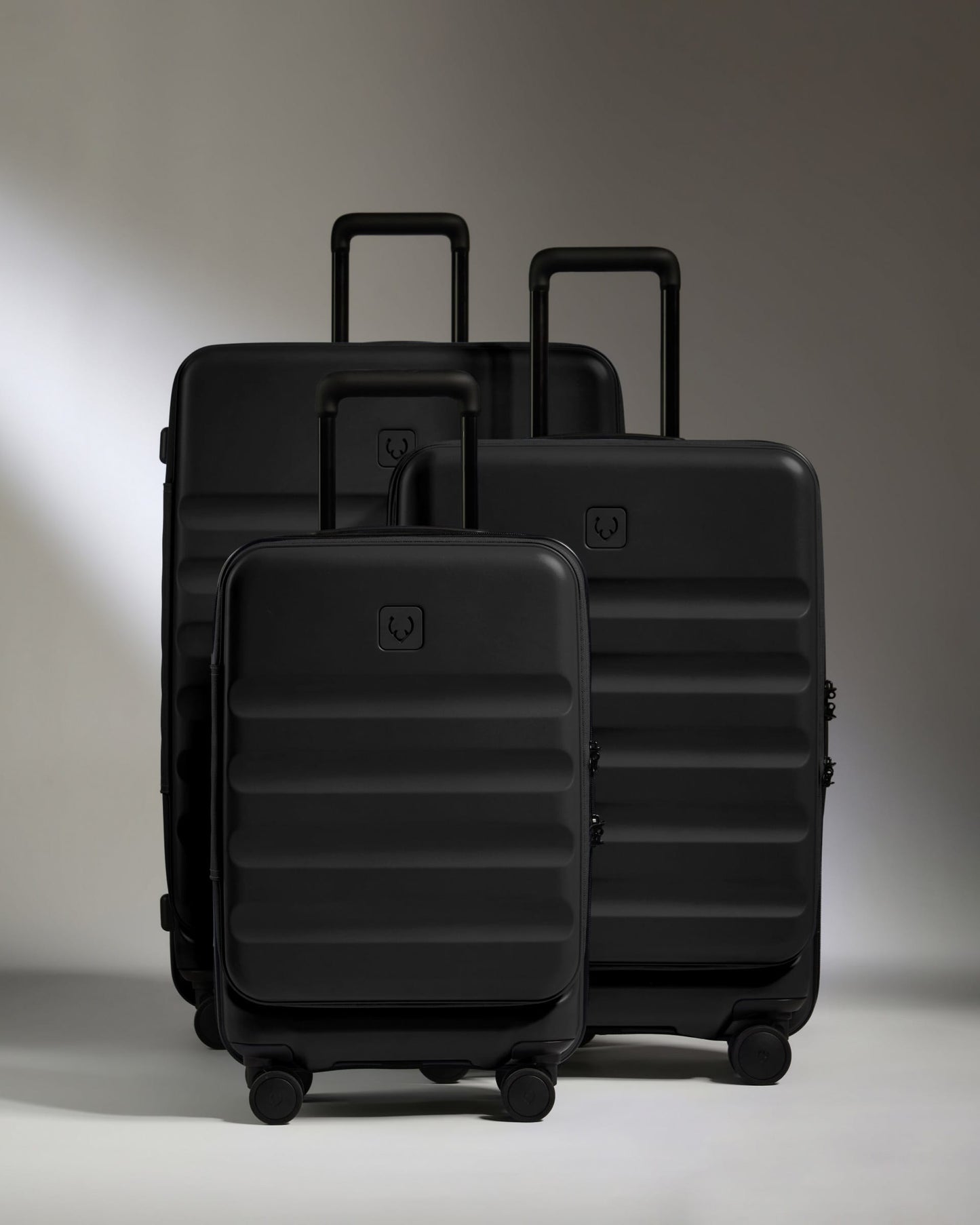 Antler Luggage -  Expandable Dual Opening Cabin Suitcase Set in Black - Icon Stripe - Hard Suitcase - Expander Cabin Set Expandable Dual Opening Cabin Suitcase Set in Black - Icon Stripe | Lightweight & Hard Shell Suitcase