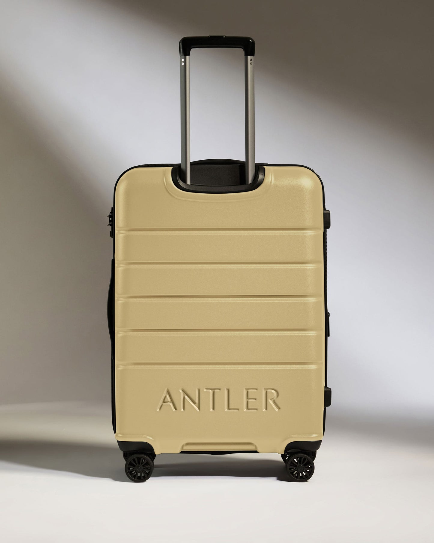 Antler Luggage -  Expandable Medium Suitcase in Dark Sand - Logo - Hard Suitcase - Medium Medium Suitcase Yellow - Logo | Lightweight Hard Shell Luggage