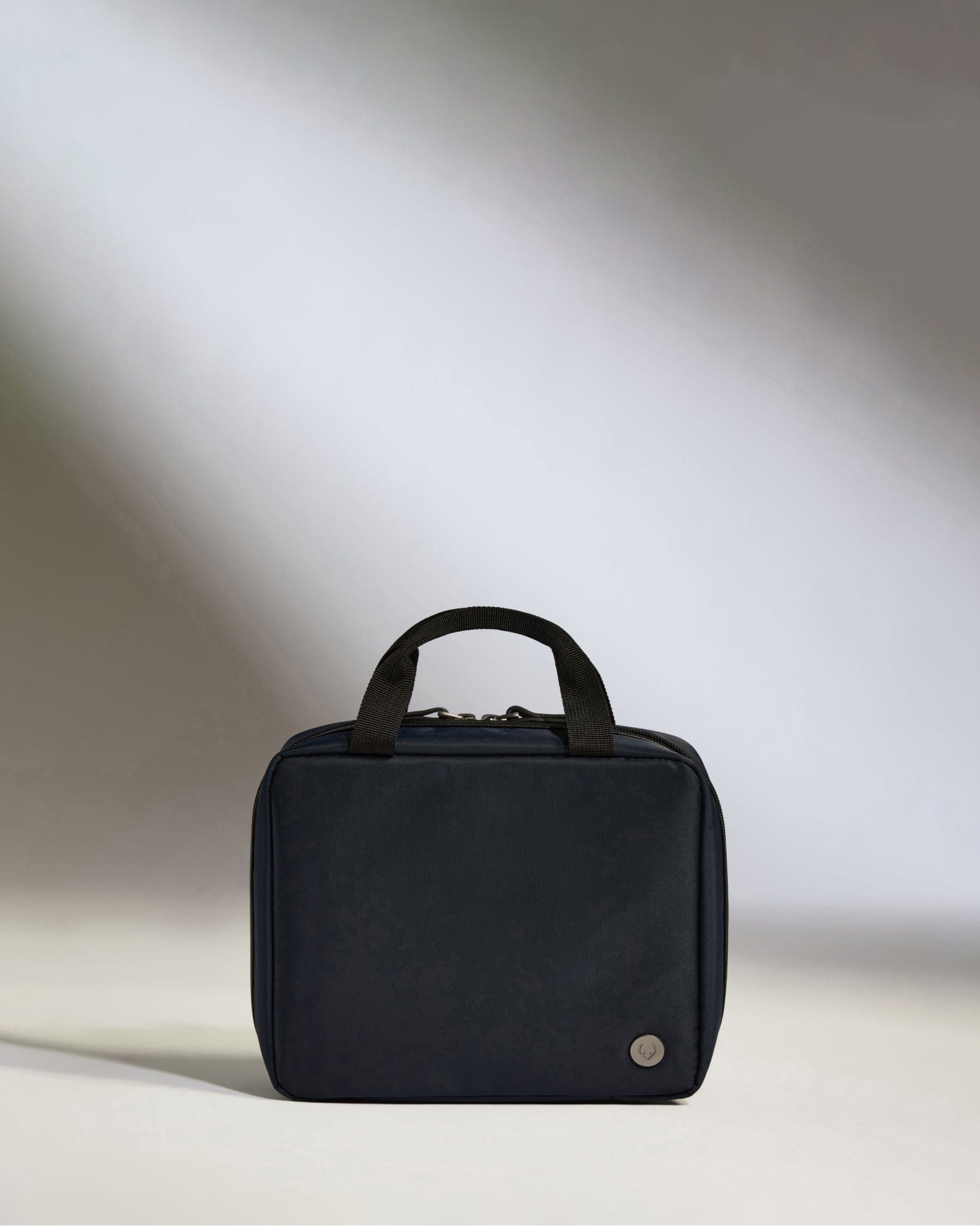 Hanging Wash Bag Navy