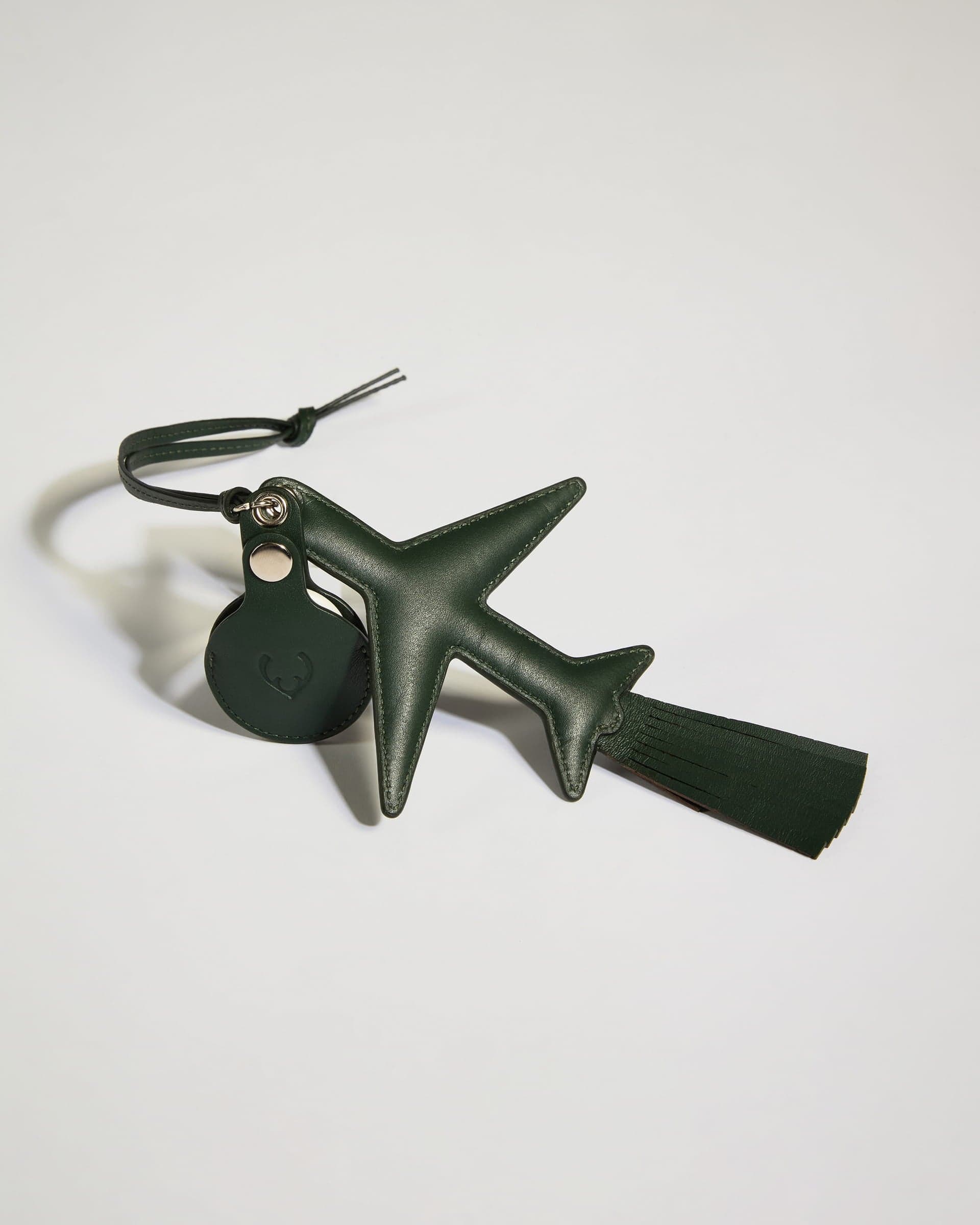 Antler Luggage -  Heritage Leather Tag Plane Green - Travel Accessories Heritage Leather Tag Plane Green