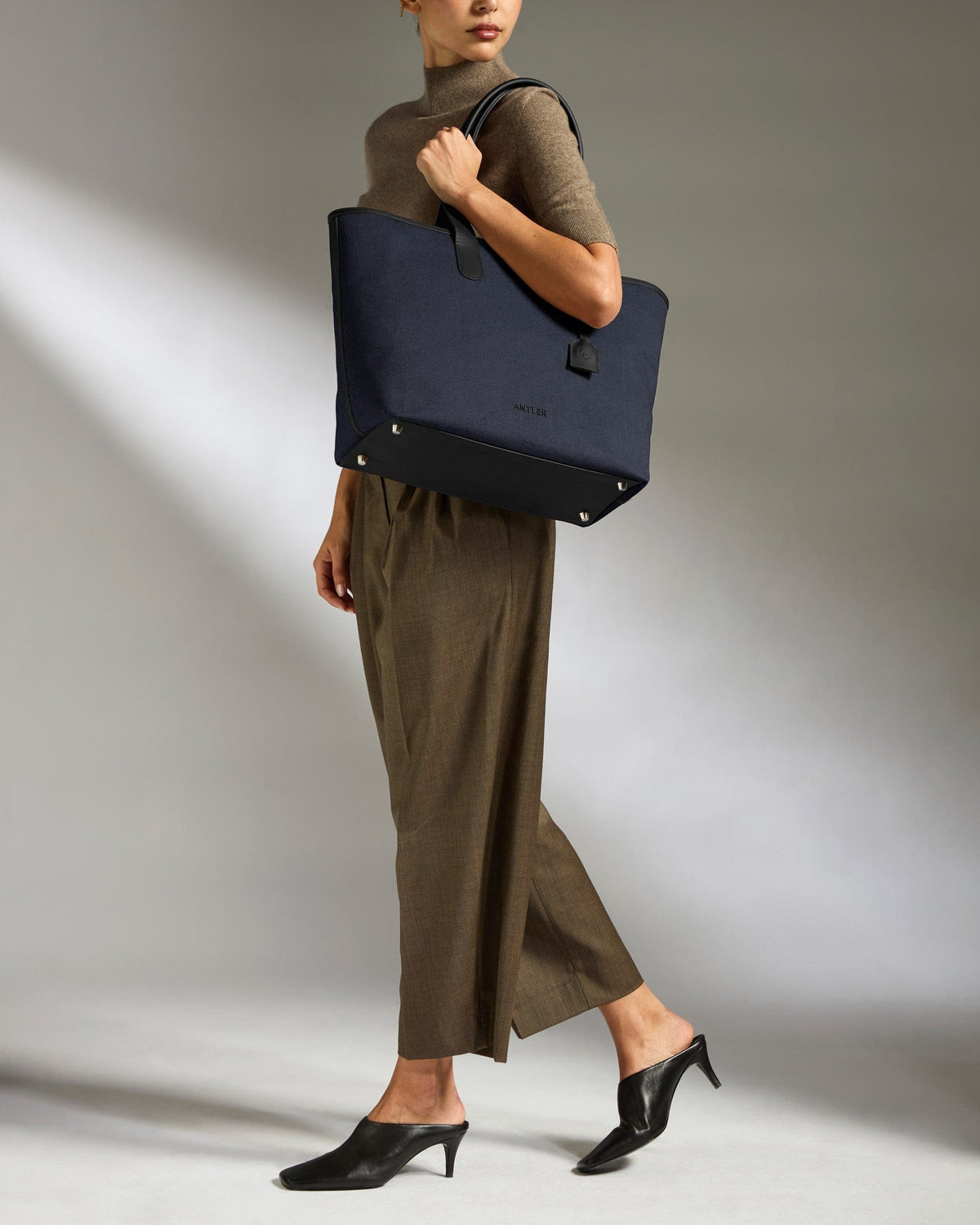 Antler Luggage -  Heritage Tote Bag in Navy - Tote Bag Heritage Tote Bag in Navy | Travel & Work Bags and Accessories