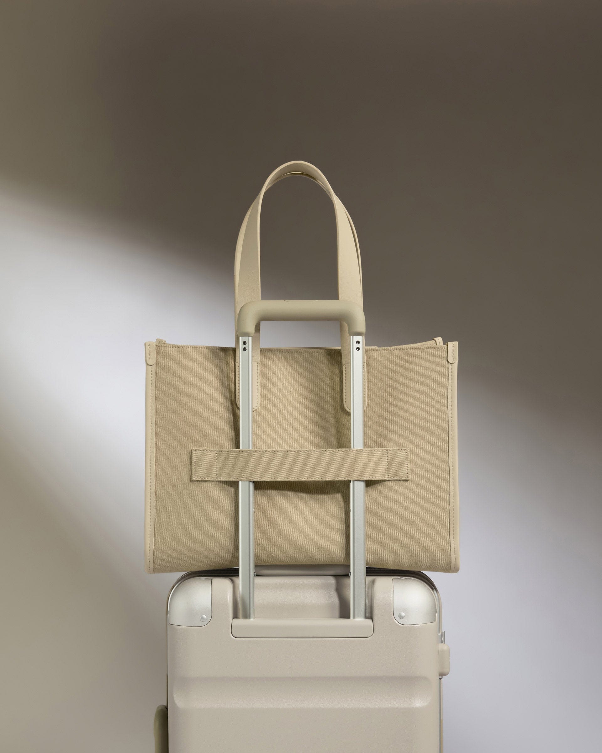 Heritage Tote Bag in Beige Travel Work Bags and Accessories