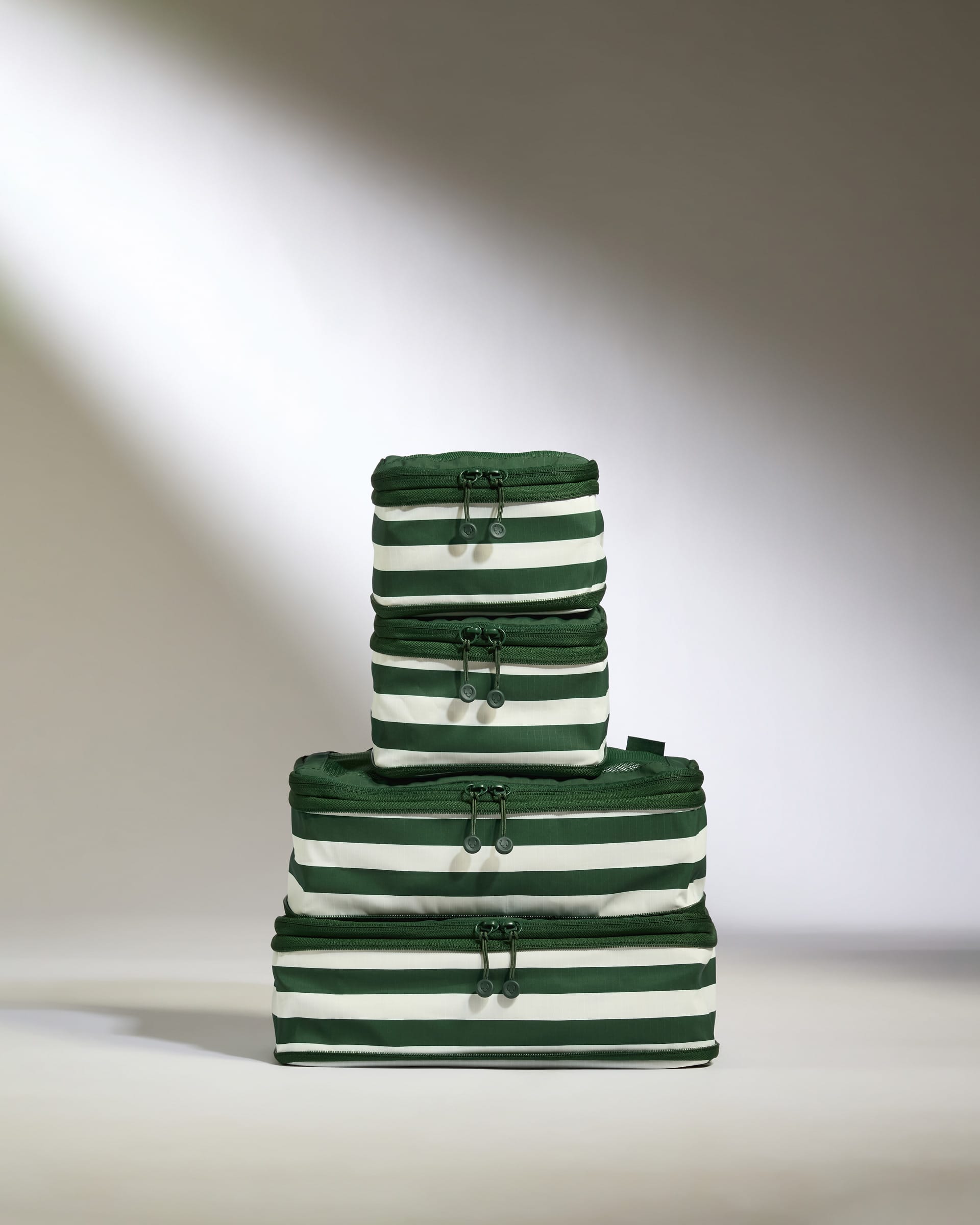 Stripe Packing Cubes in Green - Set of 4 - Summer Capsule – Antler UK