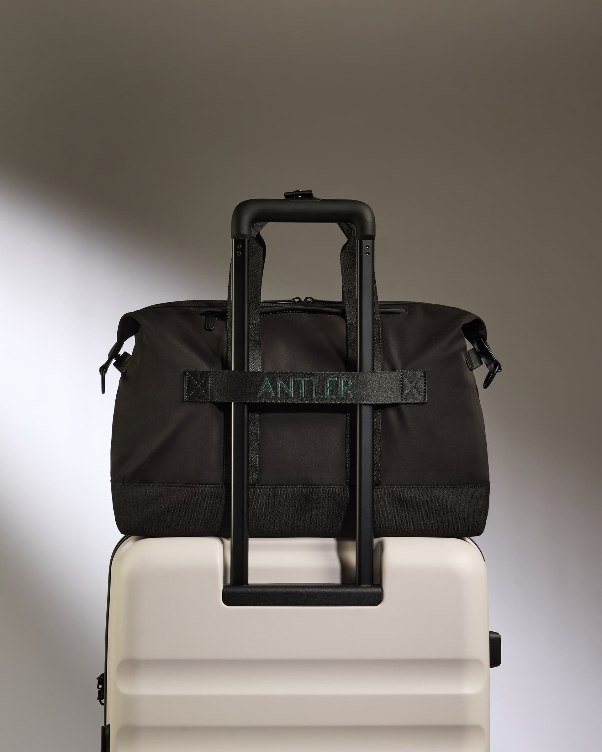 Antler Luggage -  Icon Overnight Bag in Black - Overnight Bag Icon Overnight Bag in Black | Weekend Bags & Overnight Travel Bags